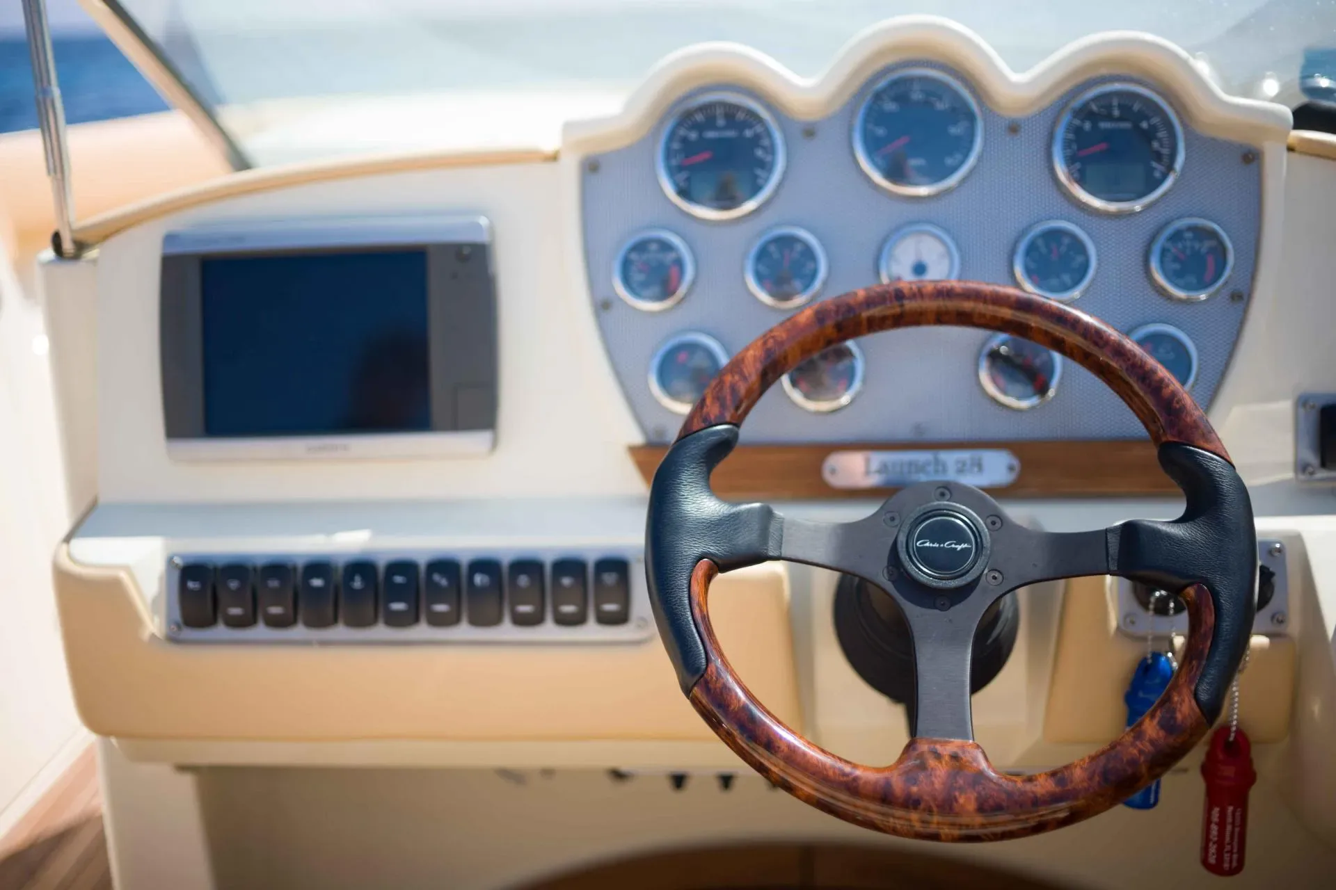 28 CHRIS CRAFT "007" — image 23