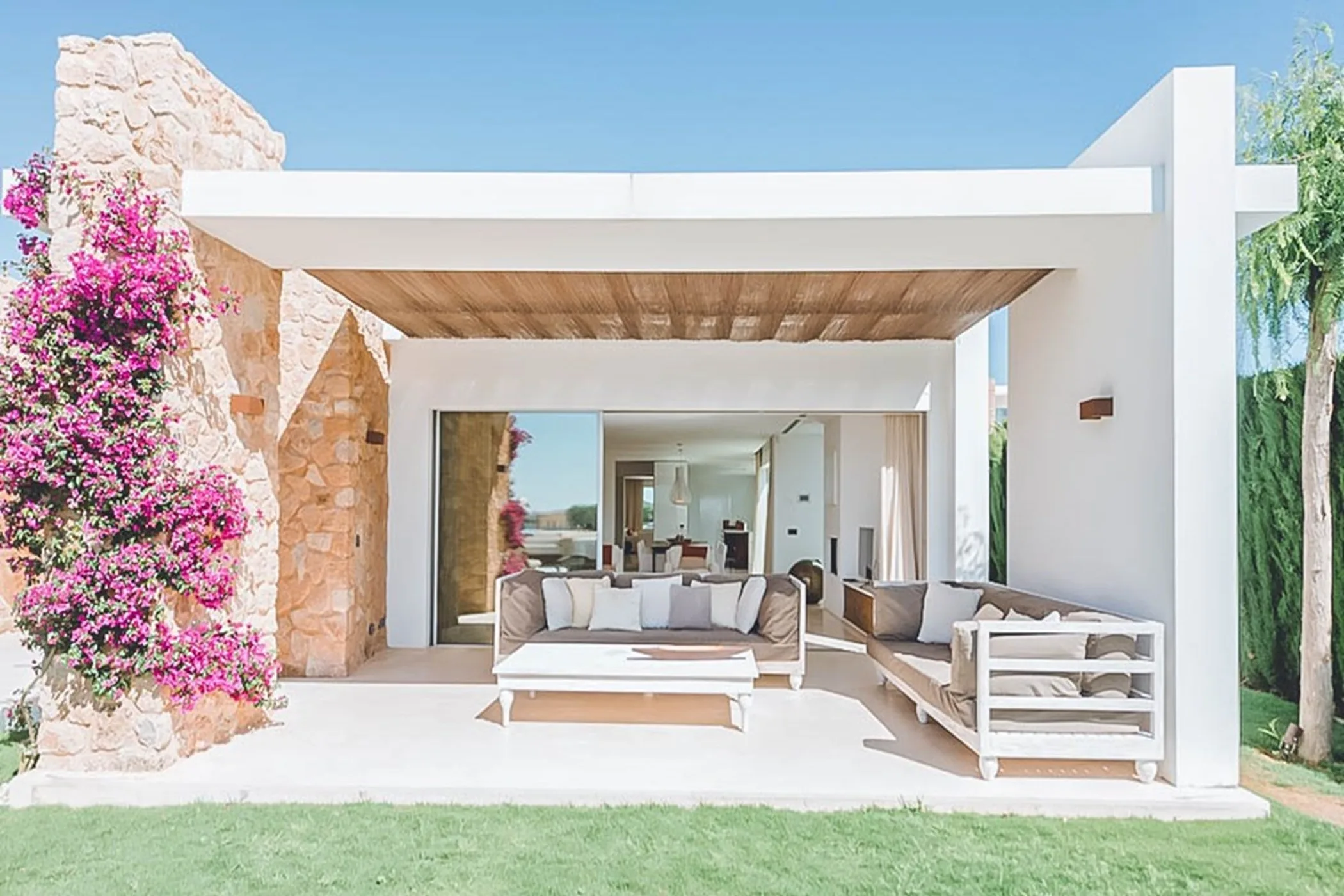Villas to rent — 493 hand-picked properties · Ibiza