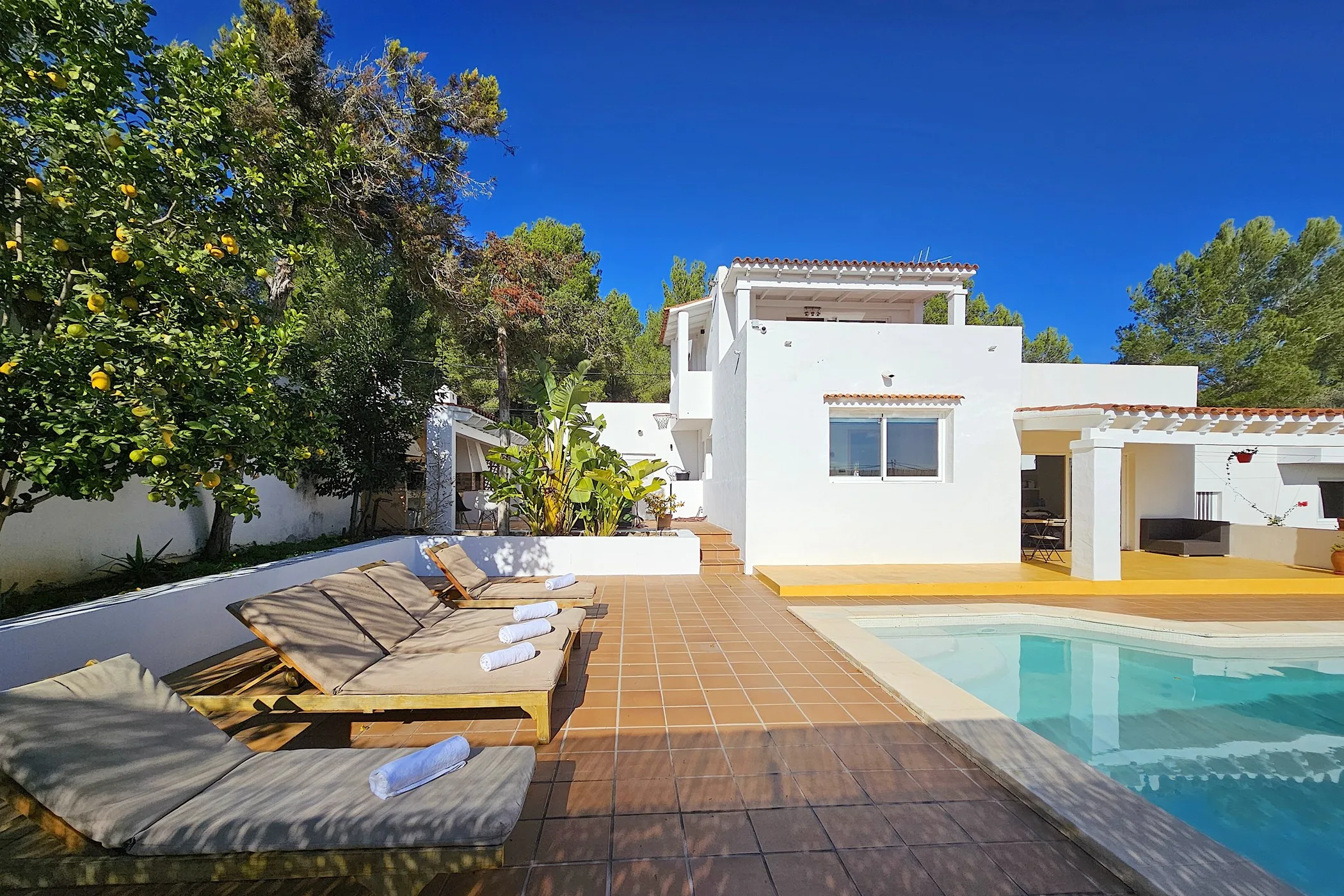 Villa Iris — image 9