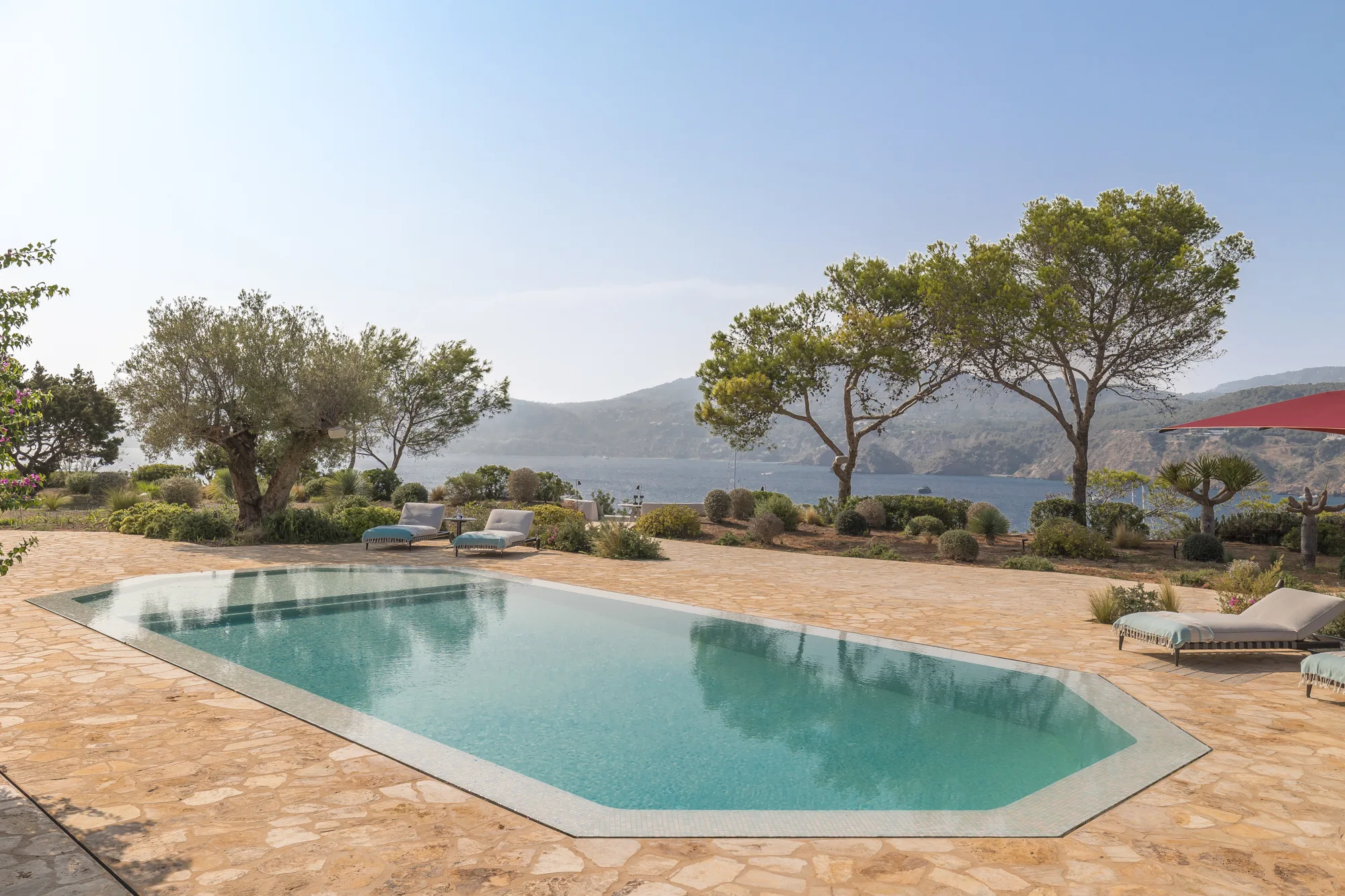 Villa Sea Bliss — luxury villa in Porroig — photo 2