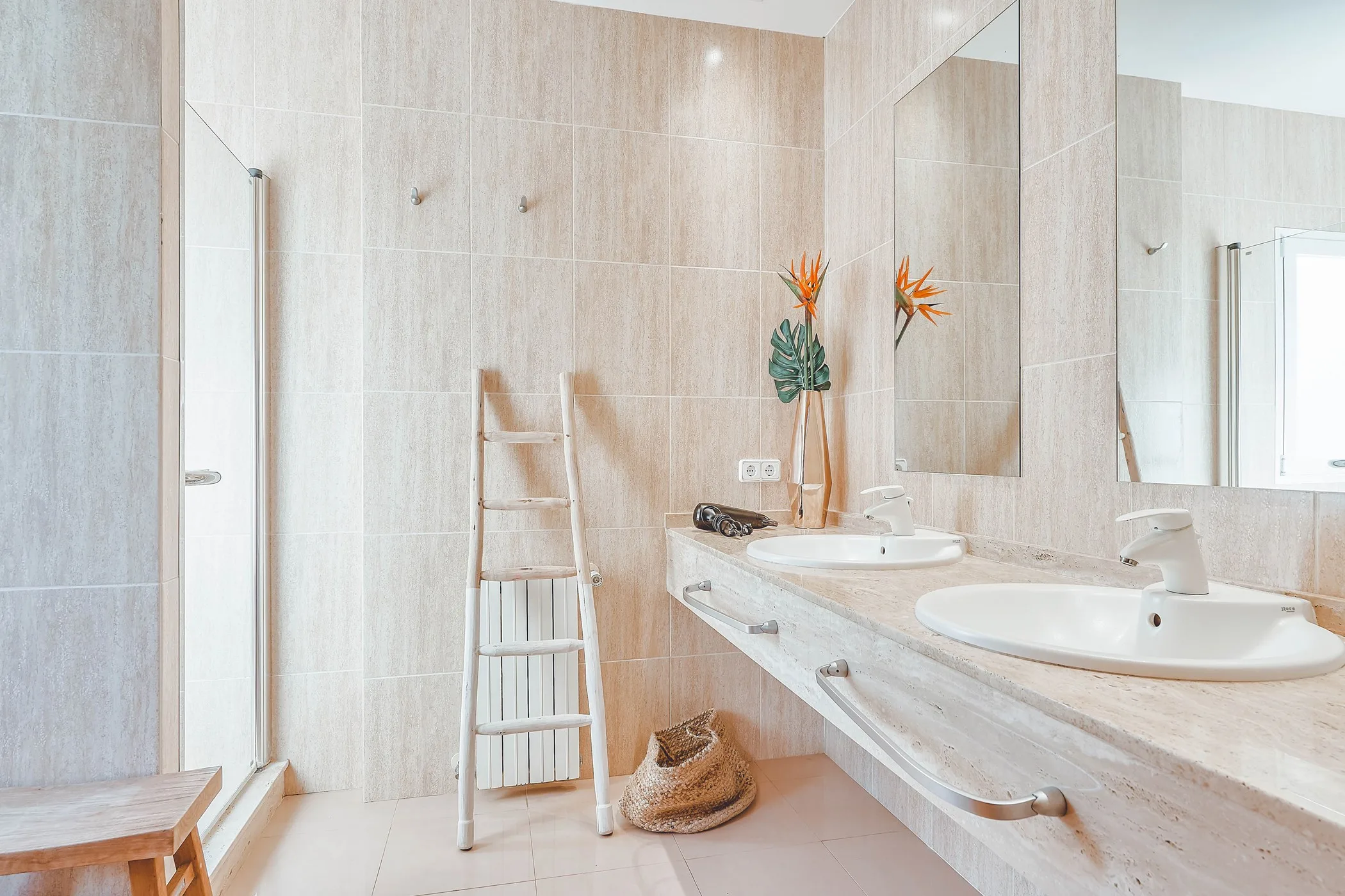 Villa Sway — image 57