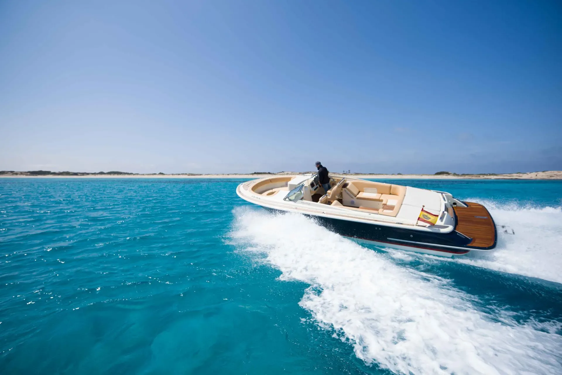 28 CHRIS CRAFT "007" — image 22