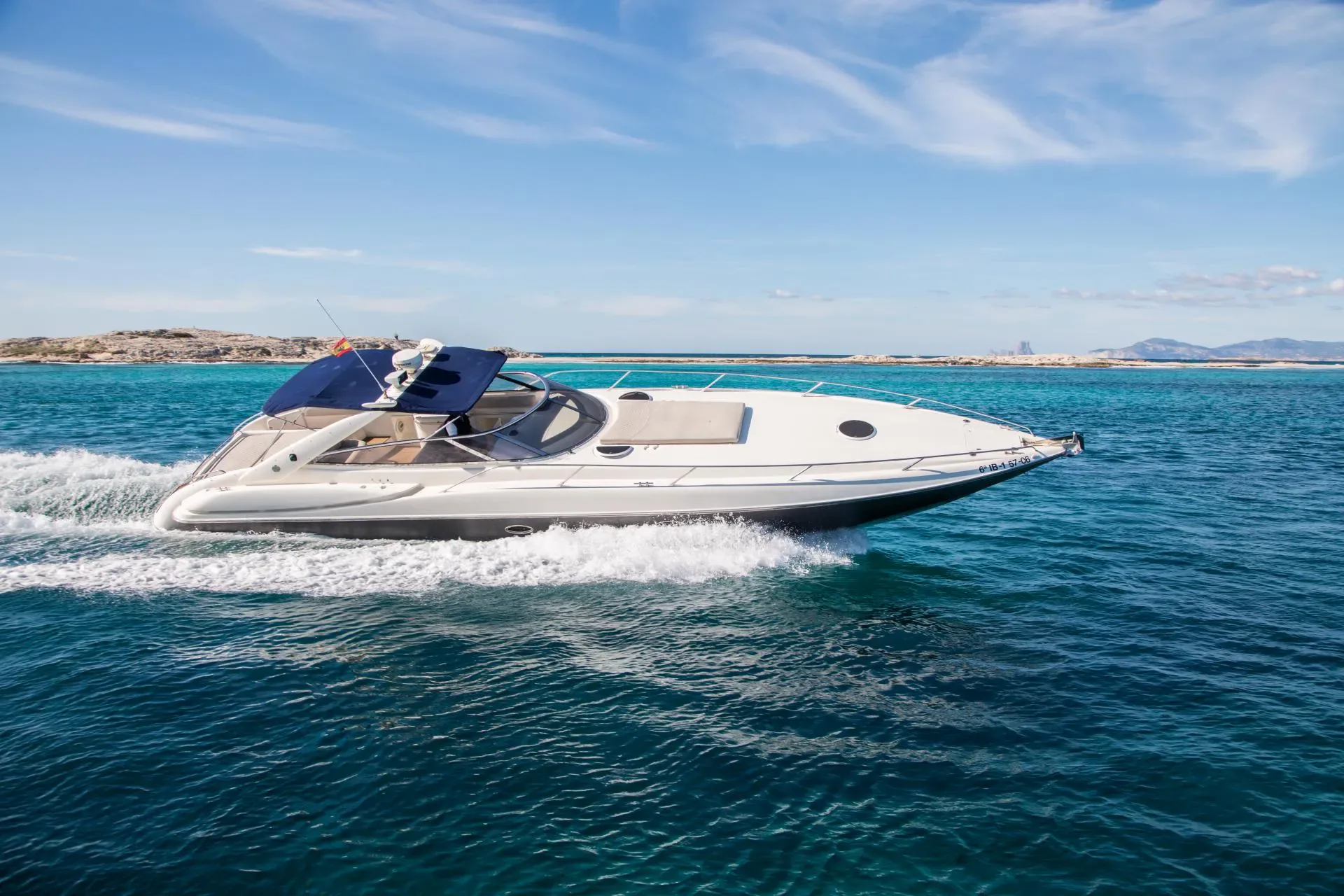 48 SUNSEEKER SUPERHAWK "Watch Me" — image 12