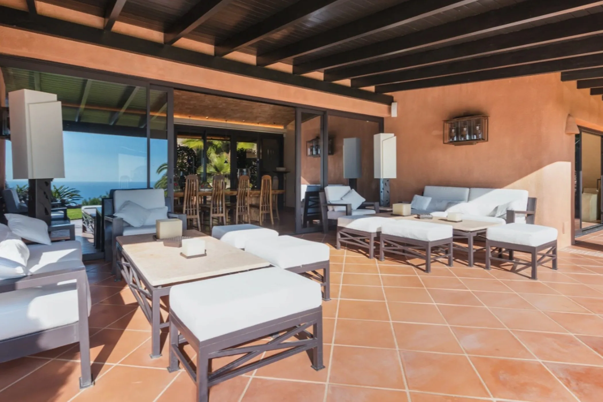 Villa Tuscany — roca-llisa