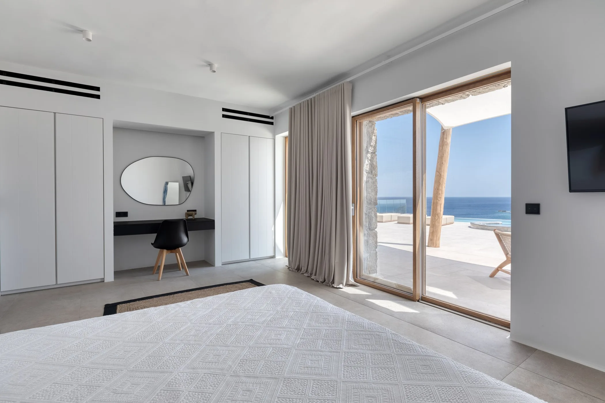 Sea Satin — image 60