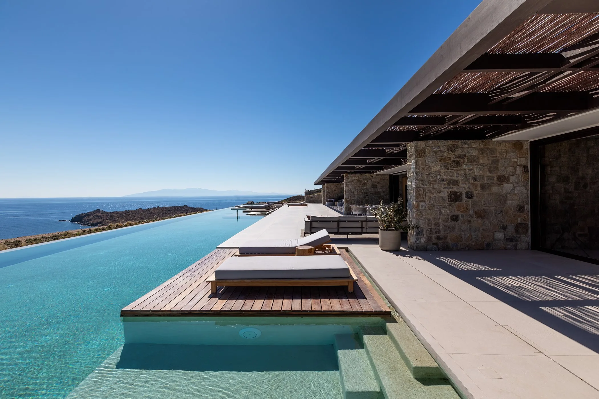 Sea Heaven Mansion — image 26