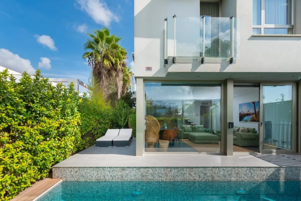 Townhouse Jesus — luxury villa in Jesus