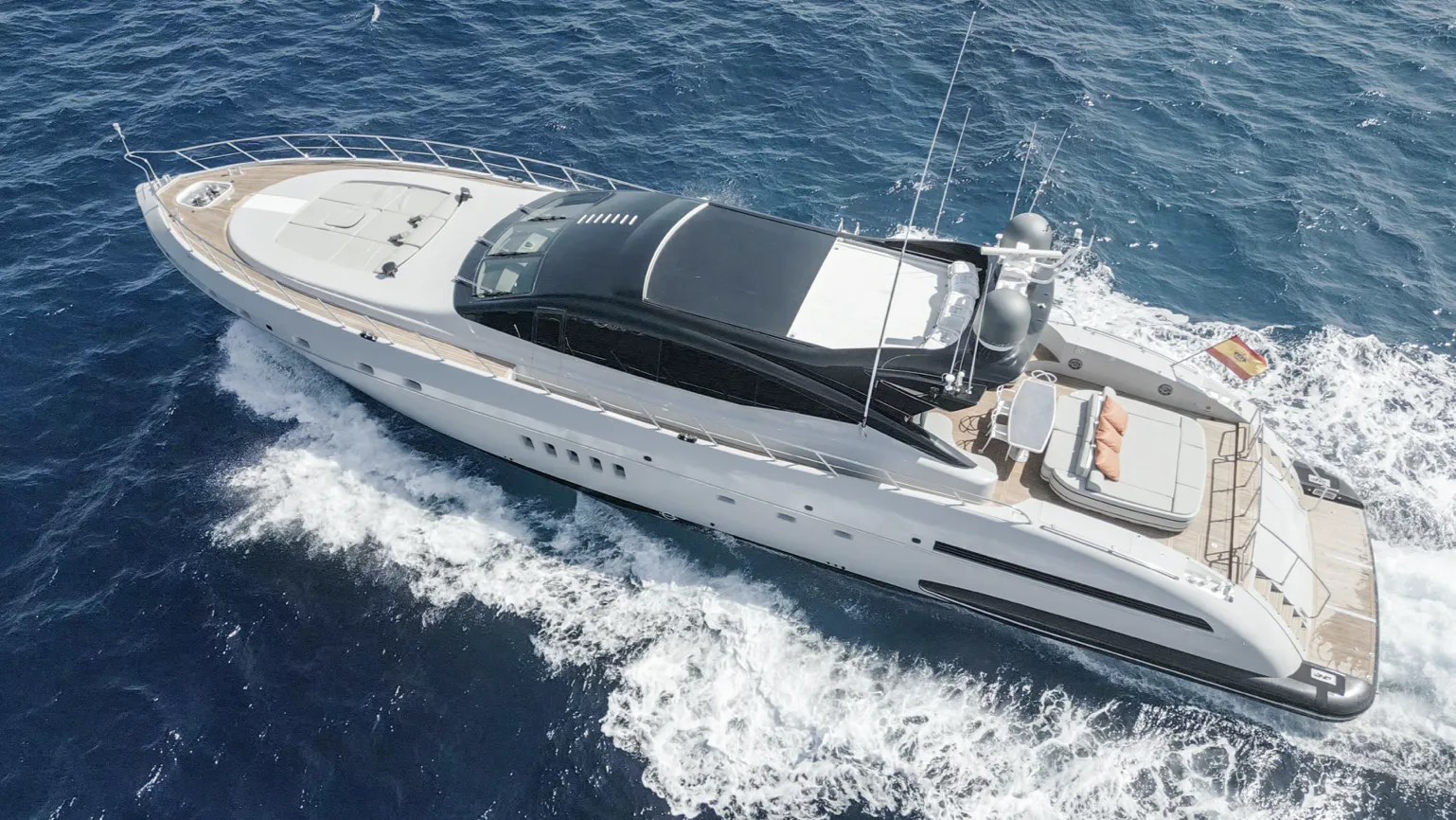 92 Mangusta "Five Star" — Ibiza Marina Botafoch