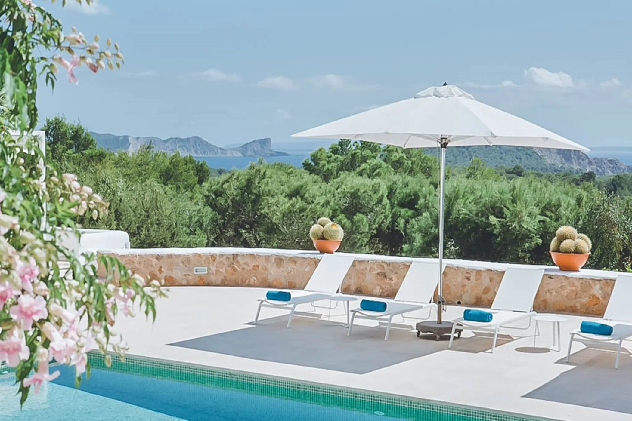 Villa Esther Grande — cala-jondal