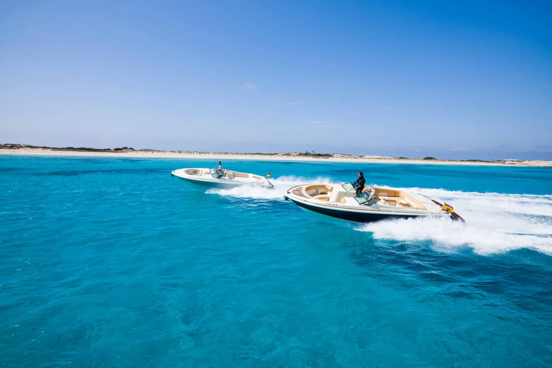 28 CHRIS CRAFT "007" — image 6