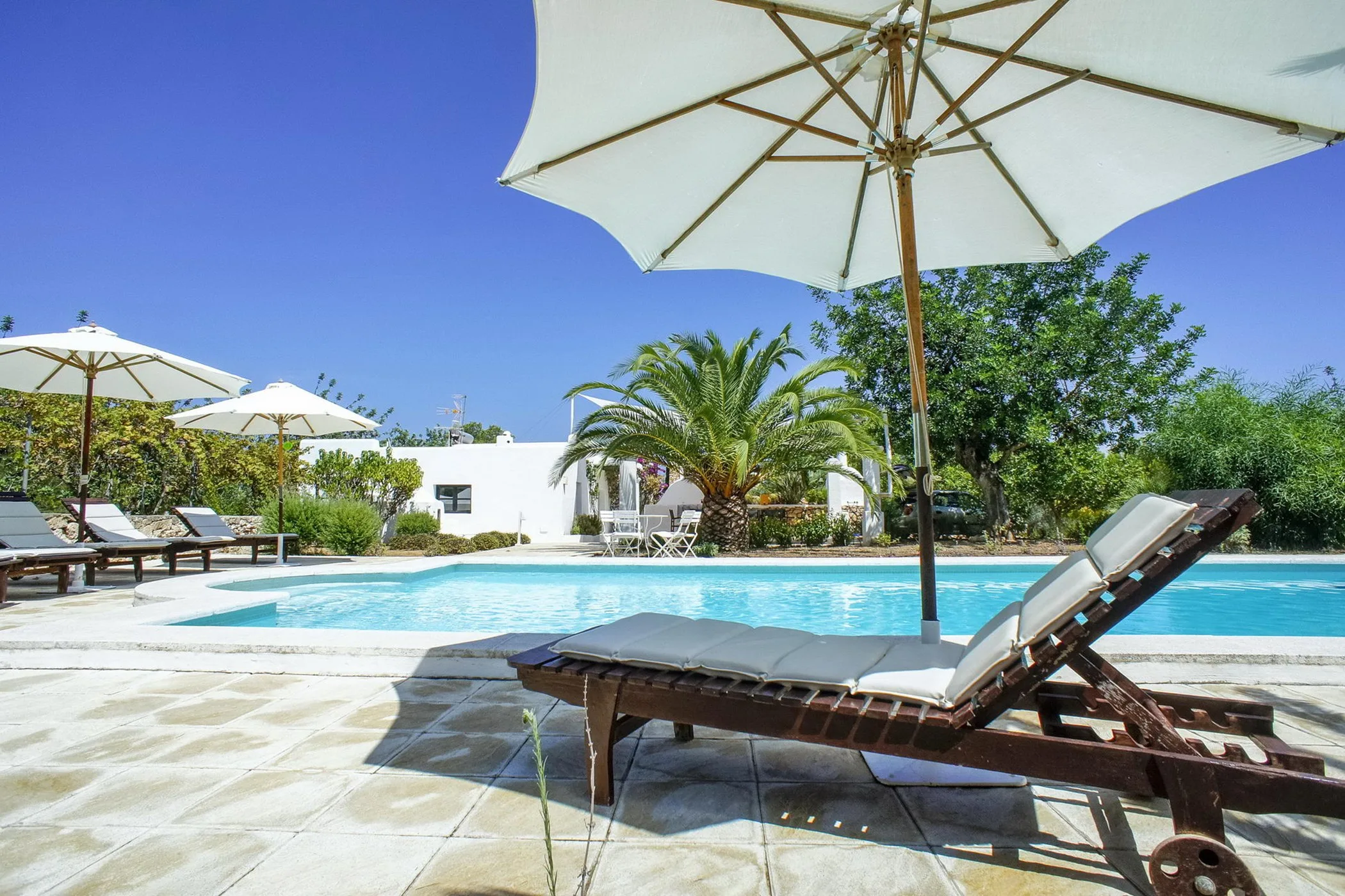 Villa de Golf — roca-llisa