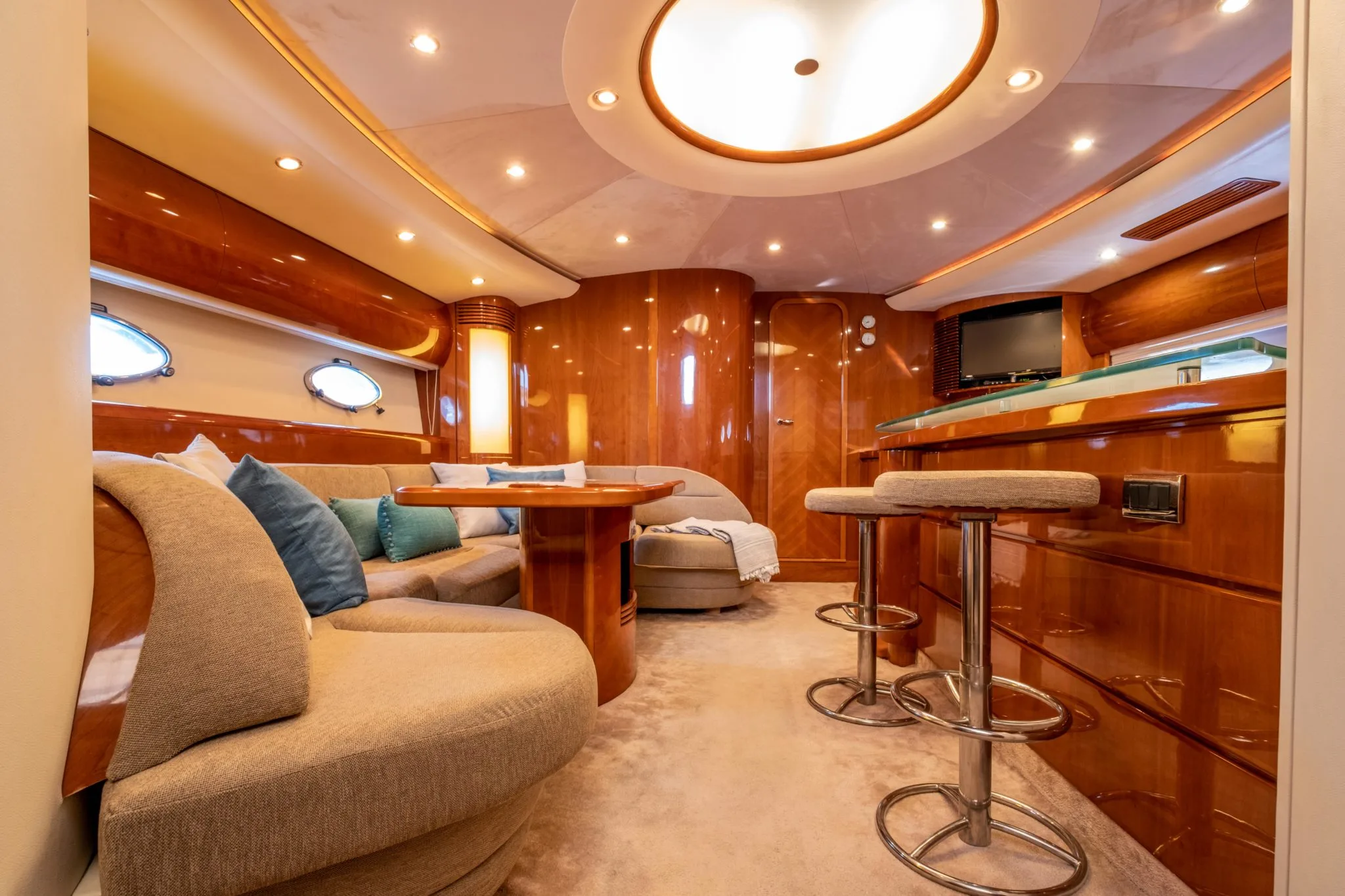 V65 Princess "Freedom" — image 8