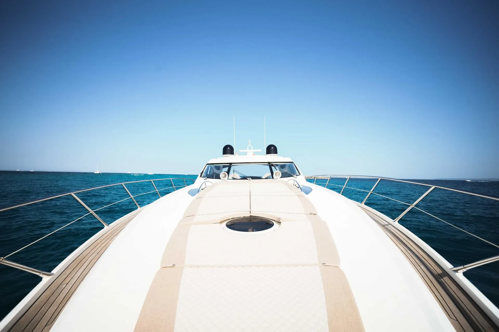 68 SUNSEEKER PREDATOR "Charlie Fox" — Ibiza
