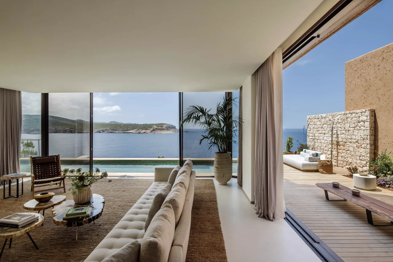 The Cliffhanger Five Mansion — portinatx
