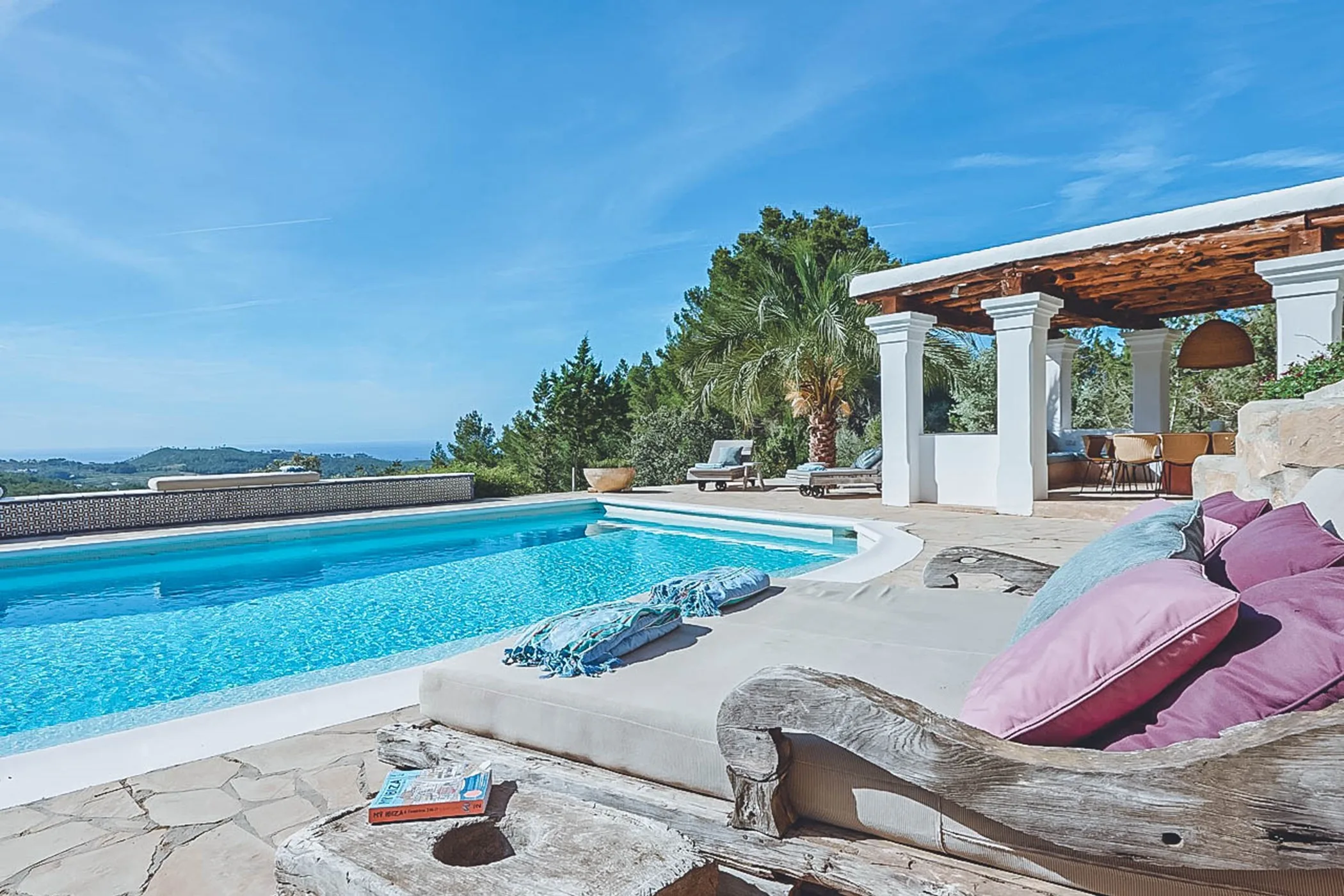 Finca Luna — san-juan