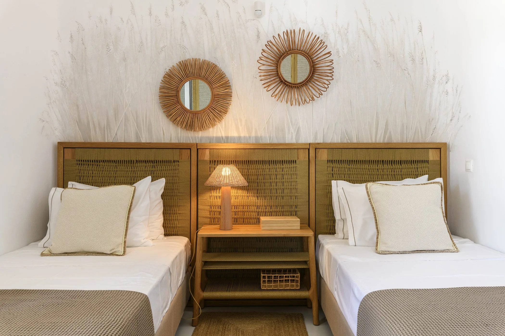Villa South Beach — image 98