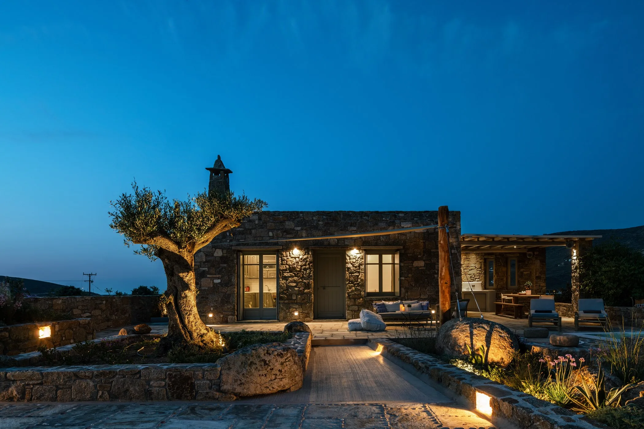 Villa Khloe — image 25