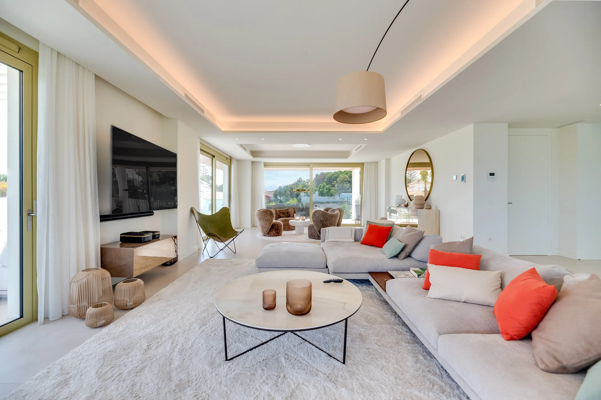 The Golden Penthouse — image 46