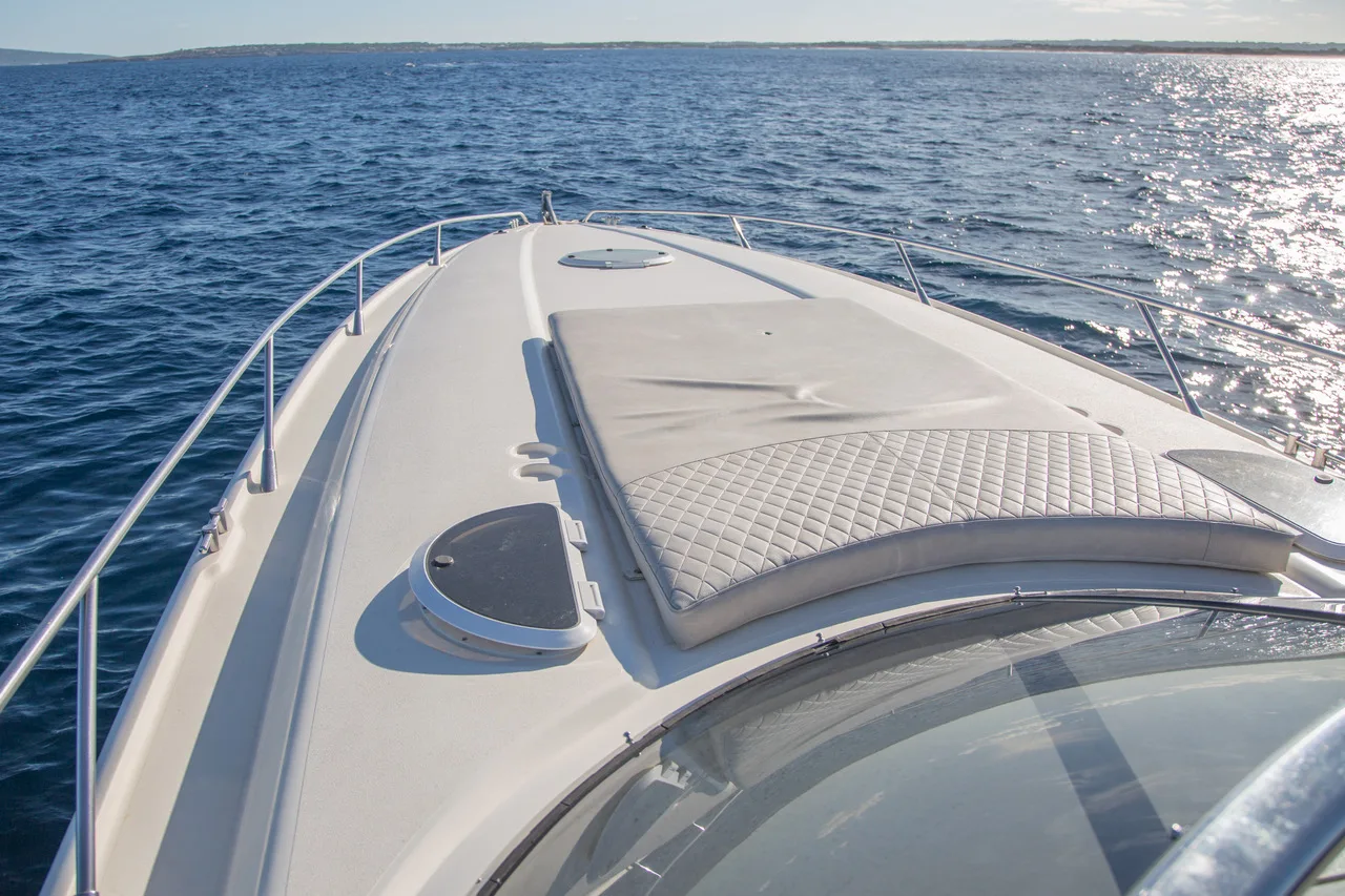 48 SUNSEEKER SUPERHAWK "Watch Me" — image 6