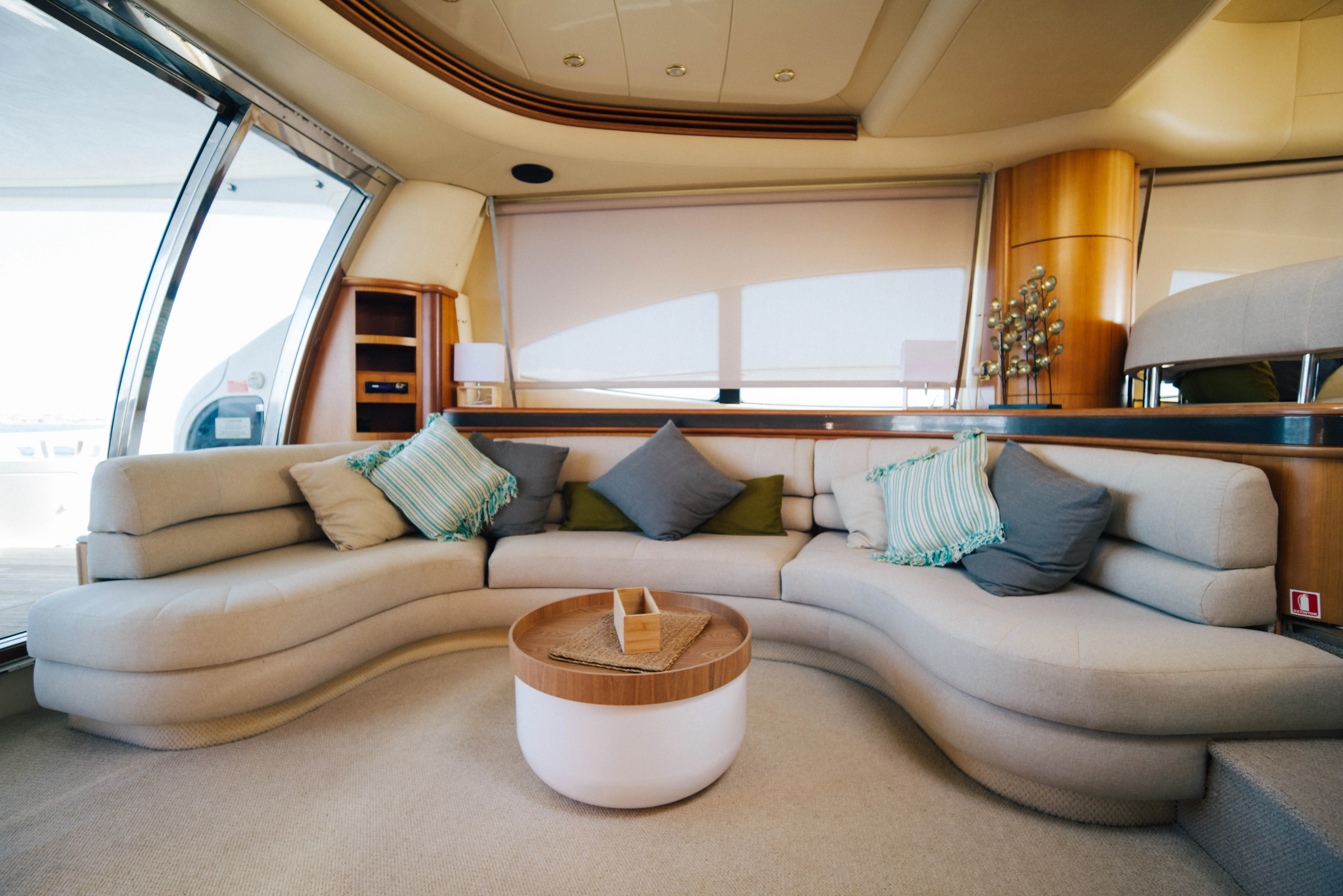 68 AZIMUT 68E "Foundation" — image 9