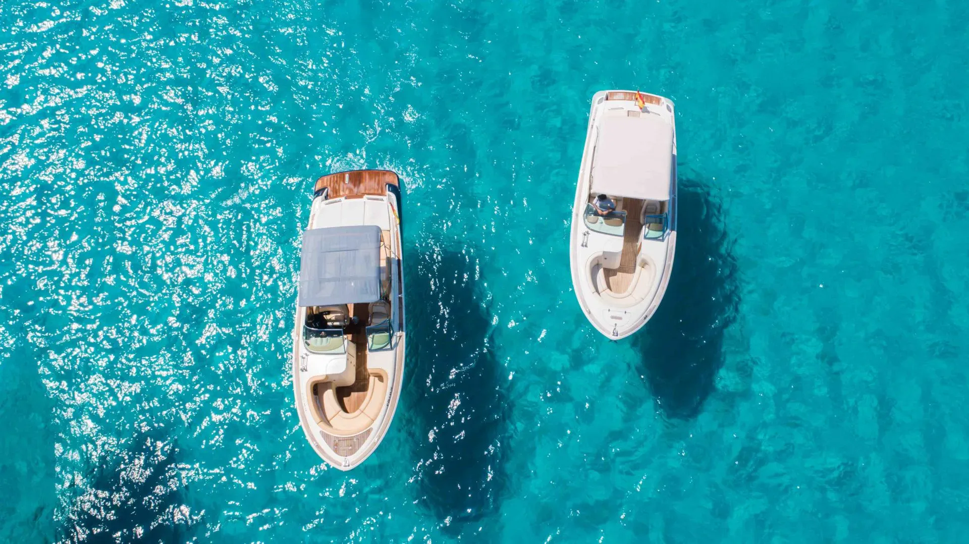 28 CHRIS CRAFT "007" — image 18