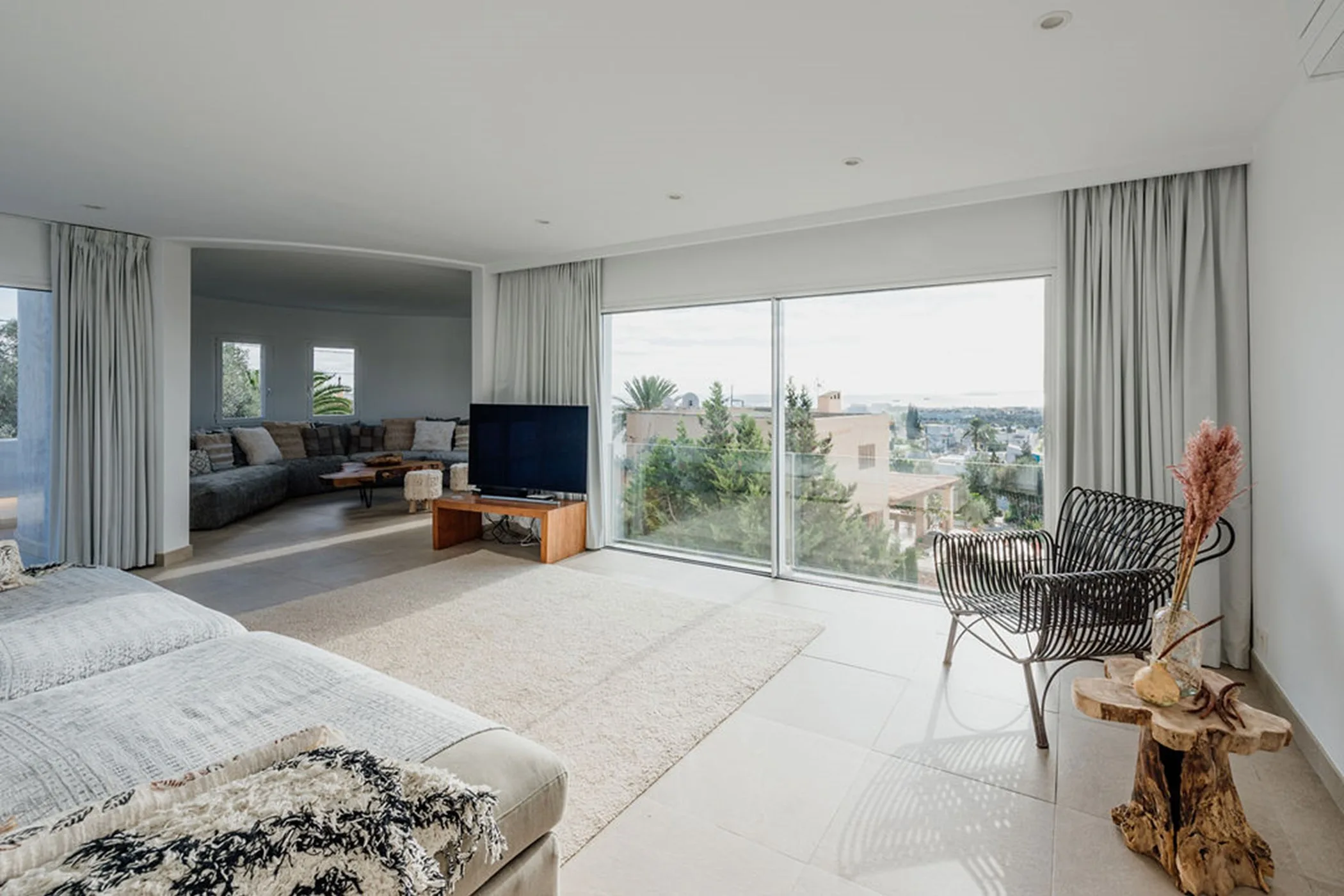Villa Tango — image 42