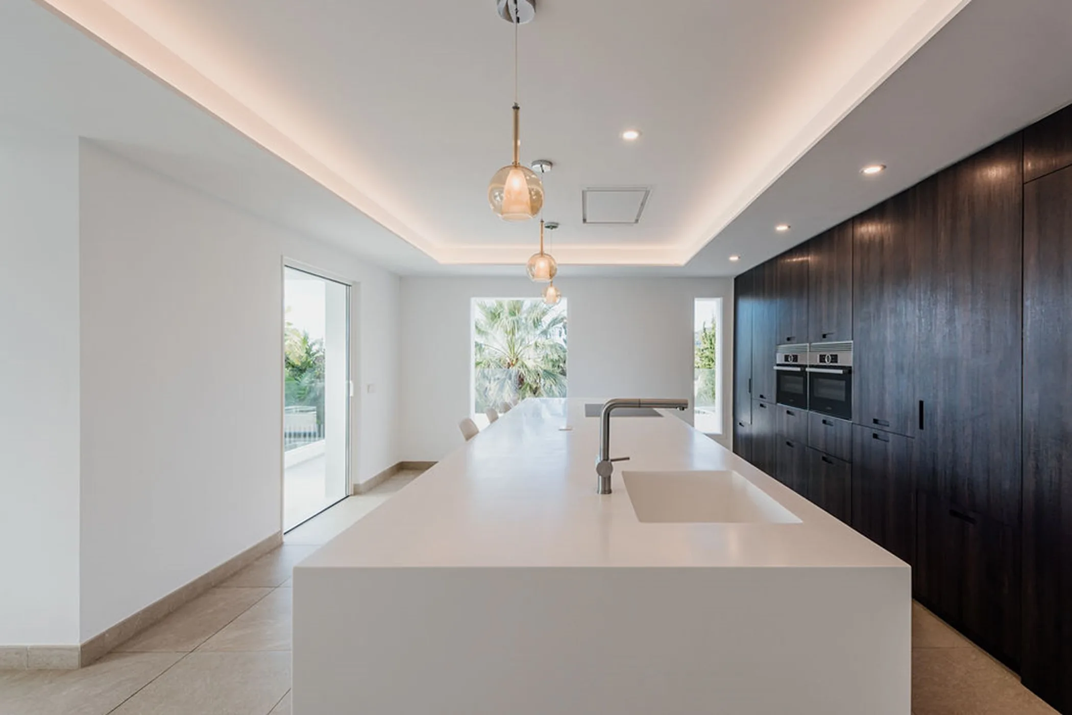 Villa Tango — image 48