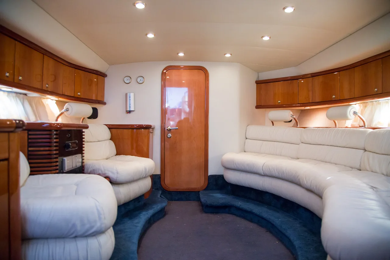 48 SUNSEEKER SUPERHAWK "Watch Me" — image 8
