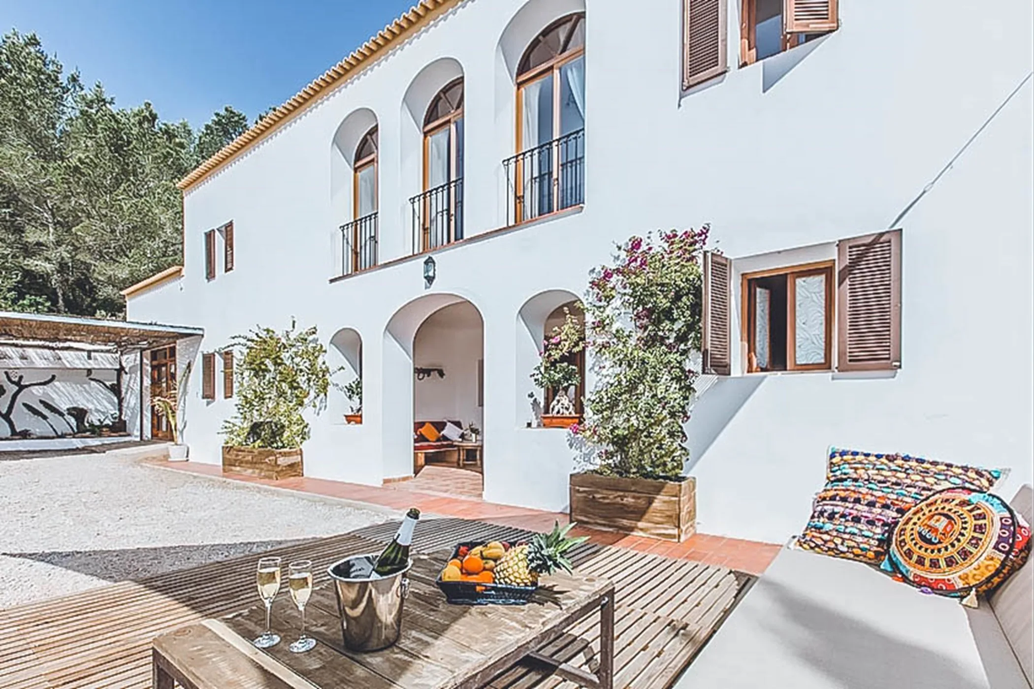 Villa Reina — image 51