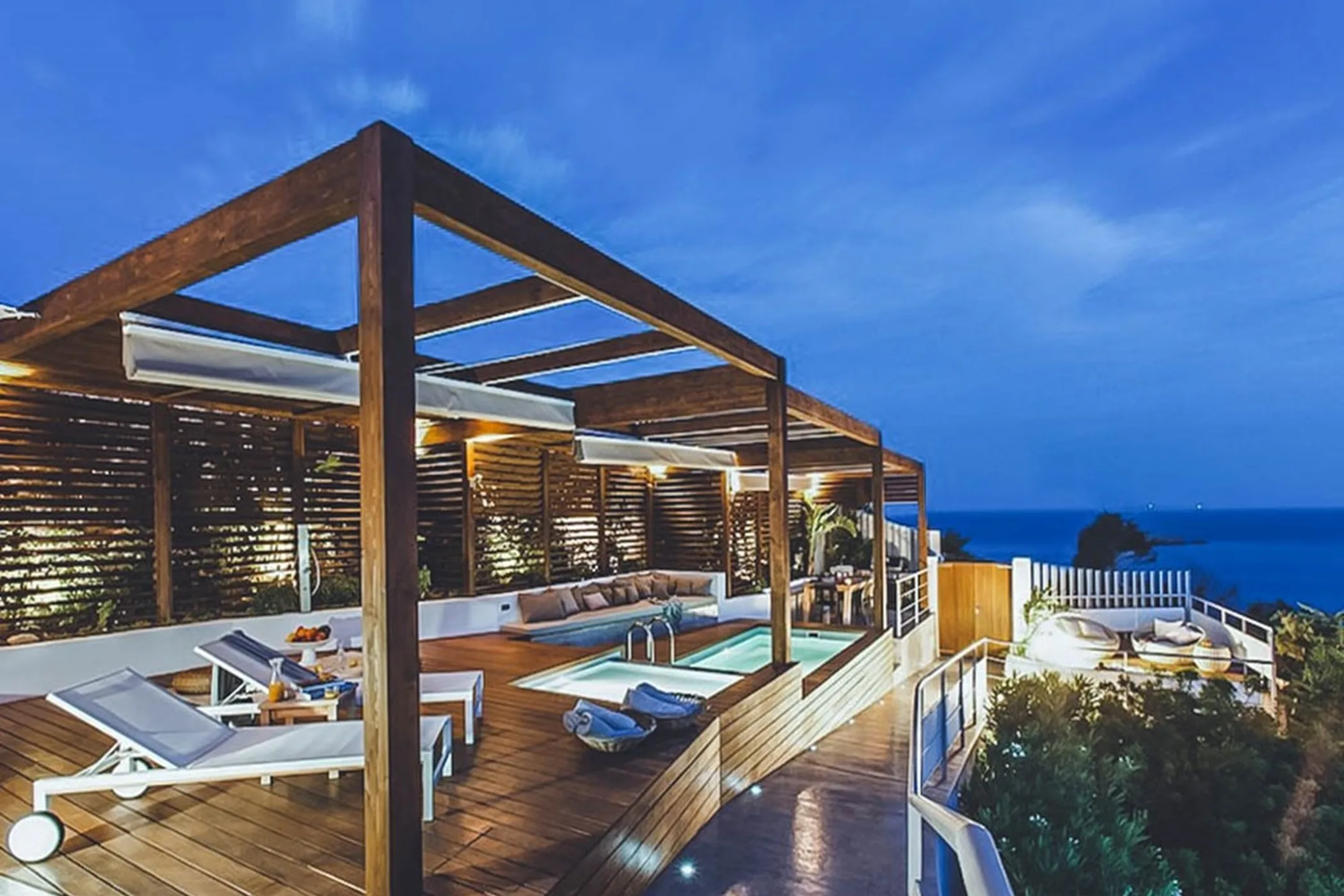 Villa Everly — vista-alegre