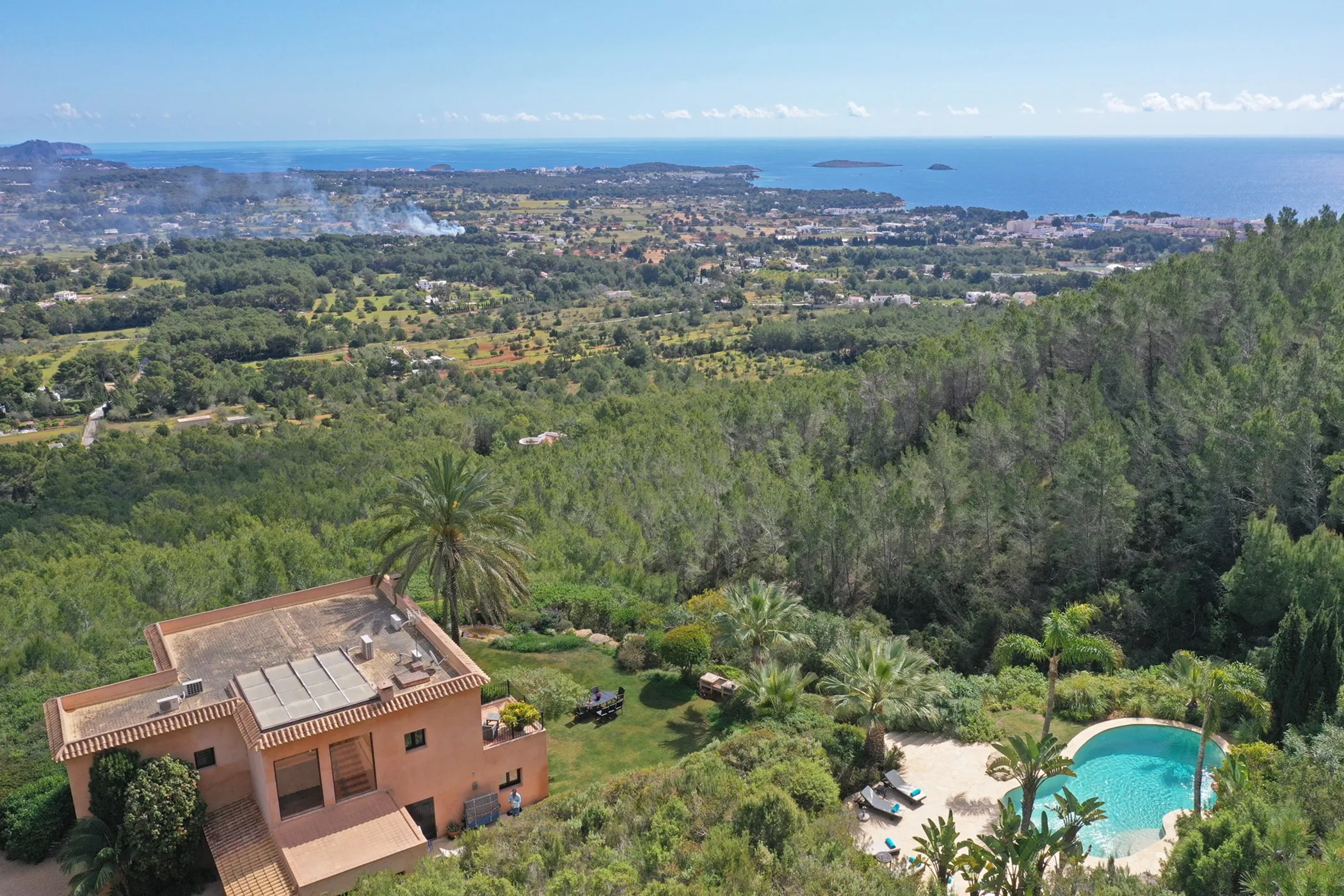 Villa Hilltopview — image 25