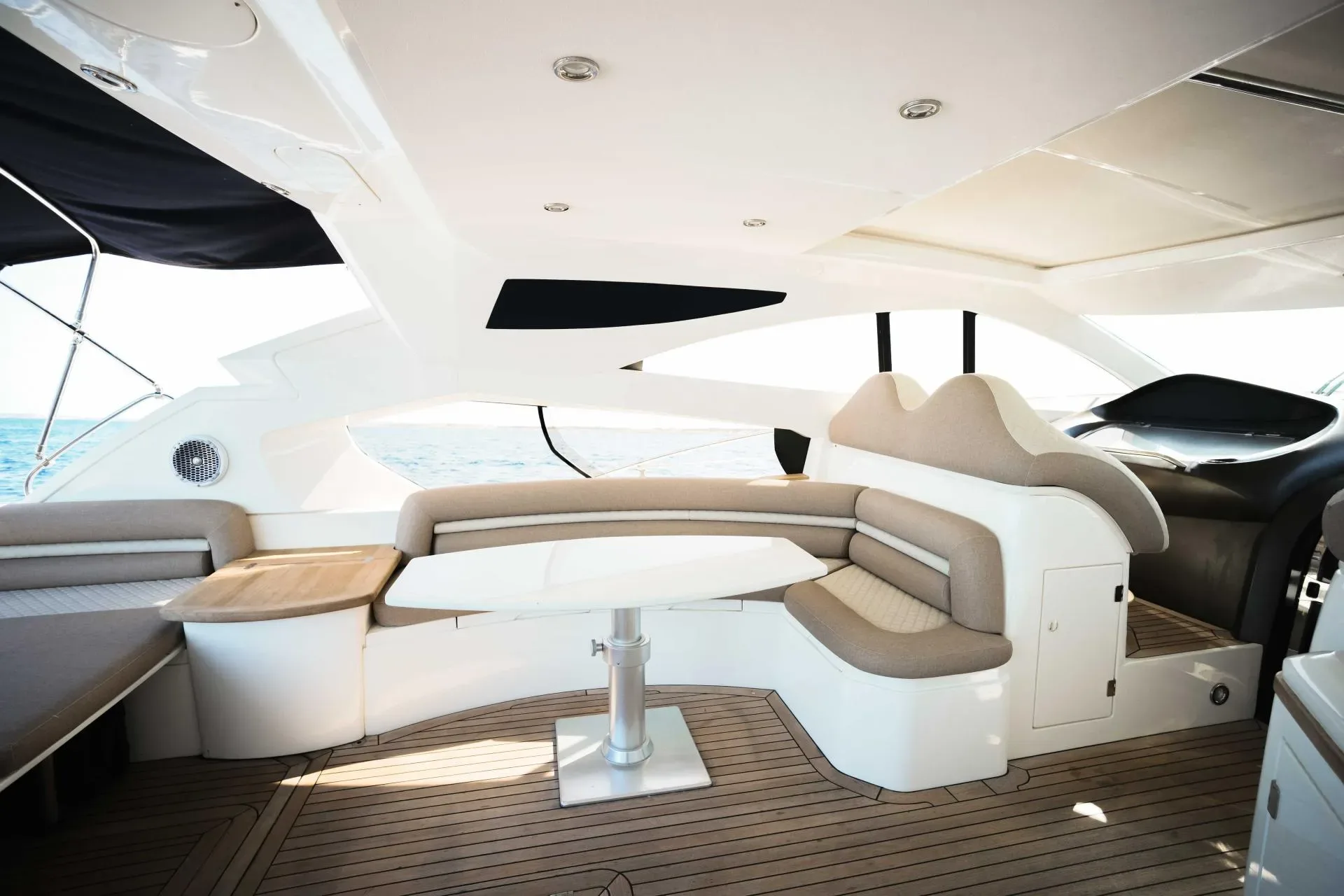 68 SUNSEEKER PREDATOR "Charlie Fox" — Ibiza