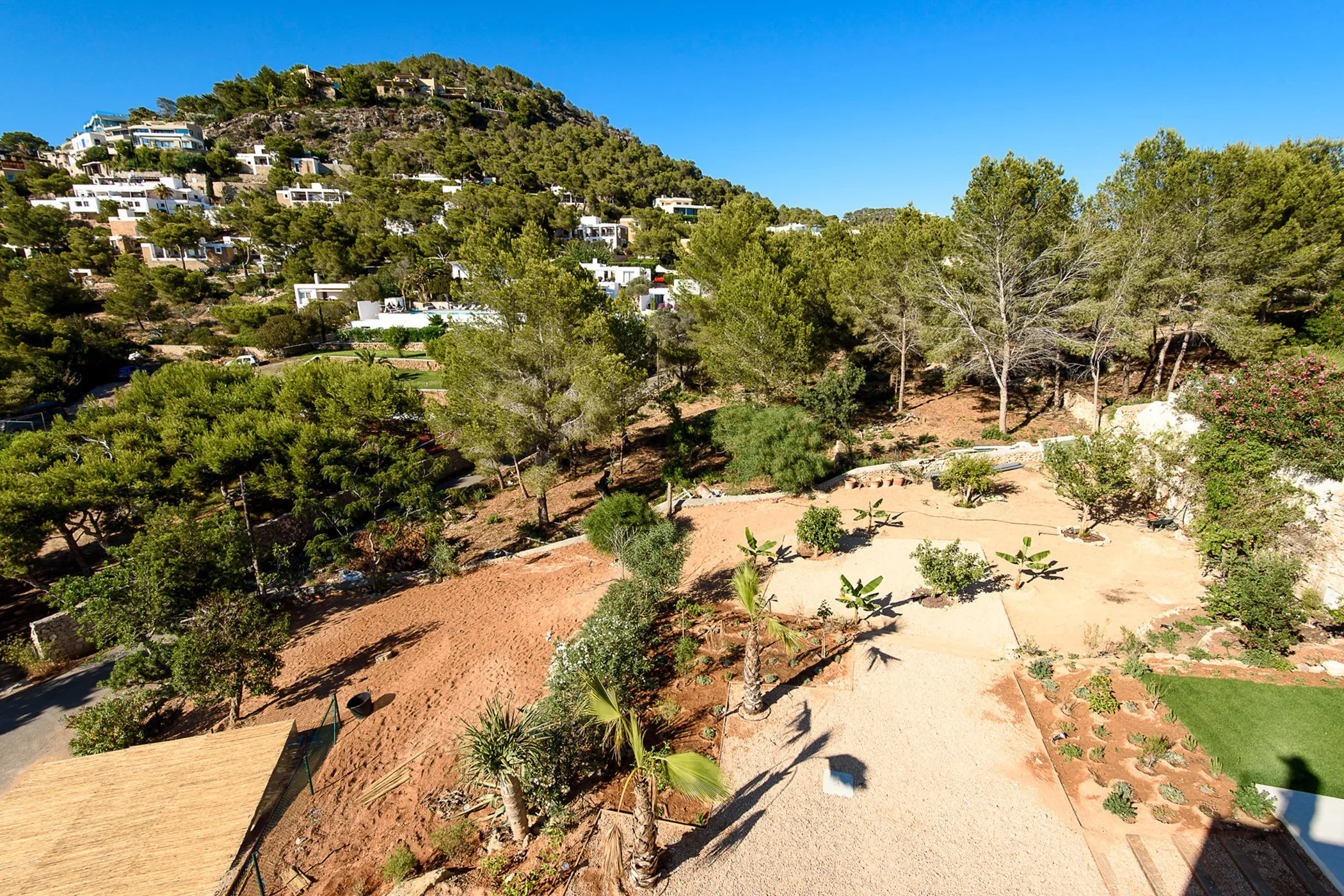 Villa Equis — image 33
