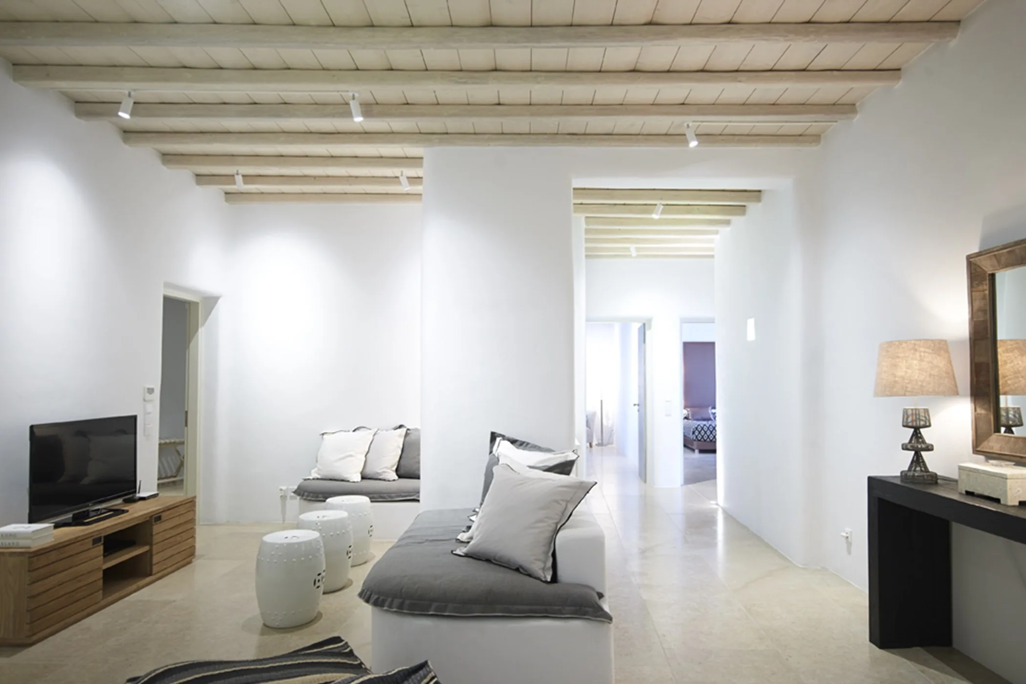 Villa Paris — image 6