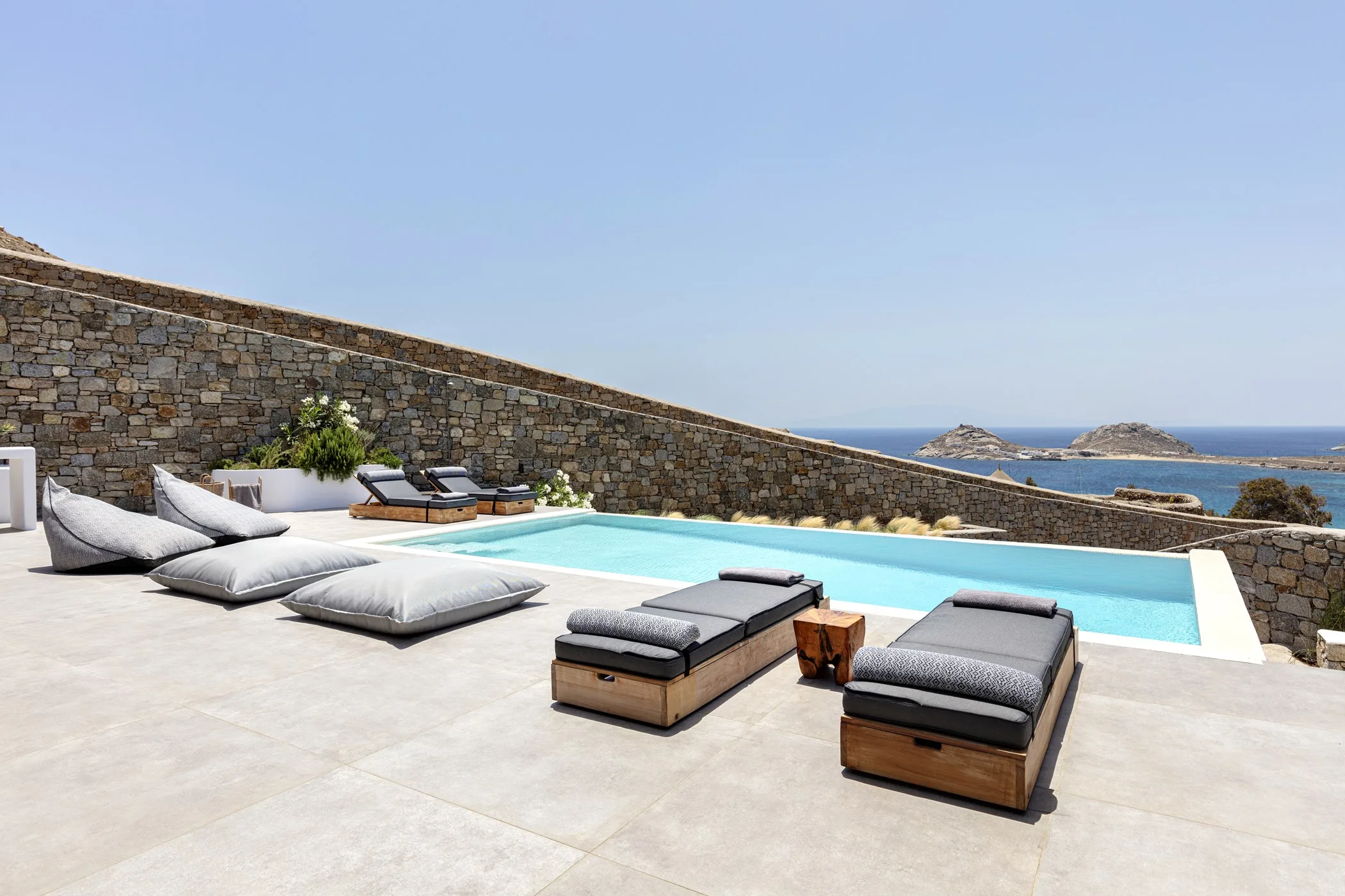 Villa Red 1 — image 28