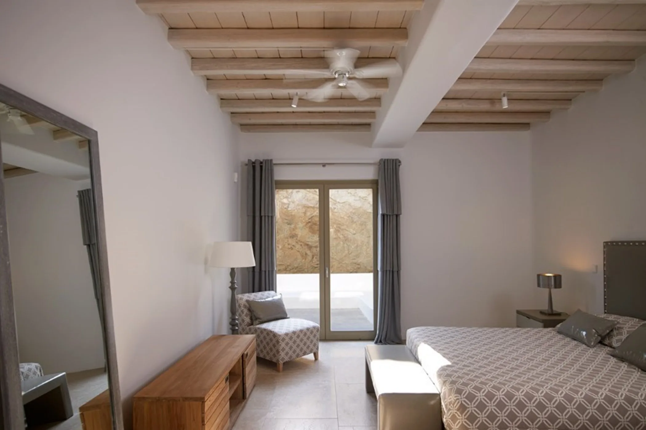 Villa Paris — image 15