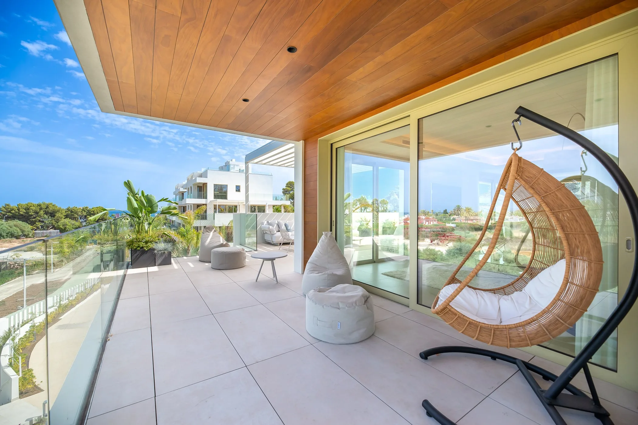 The Golden Penthouse — image 32