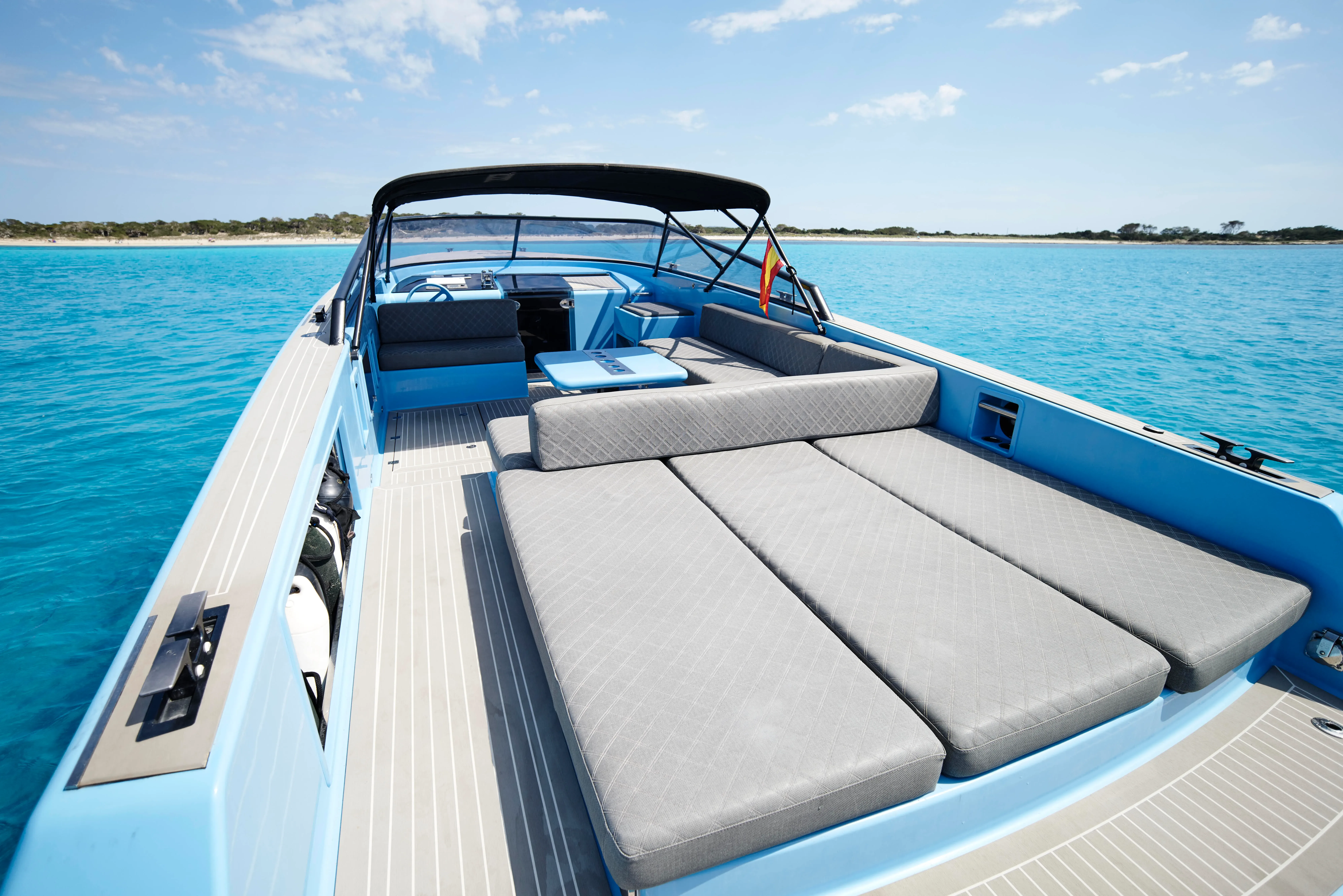 40 Van Dutch "Blue Steel" — image 14