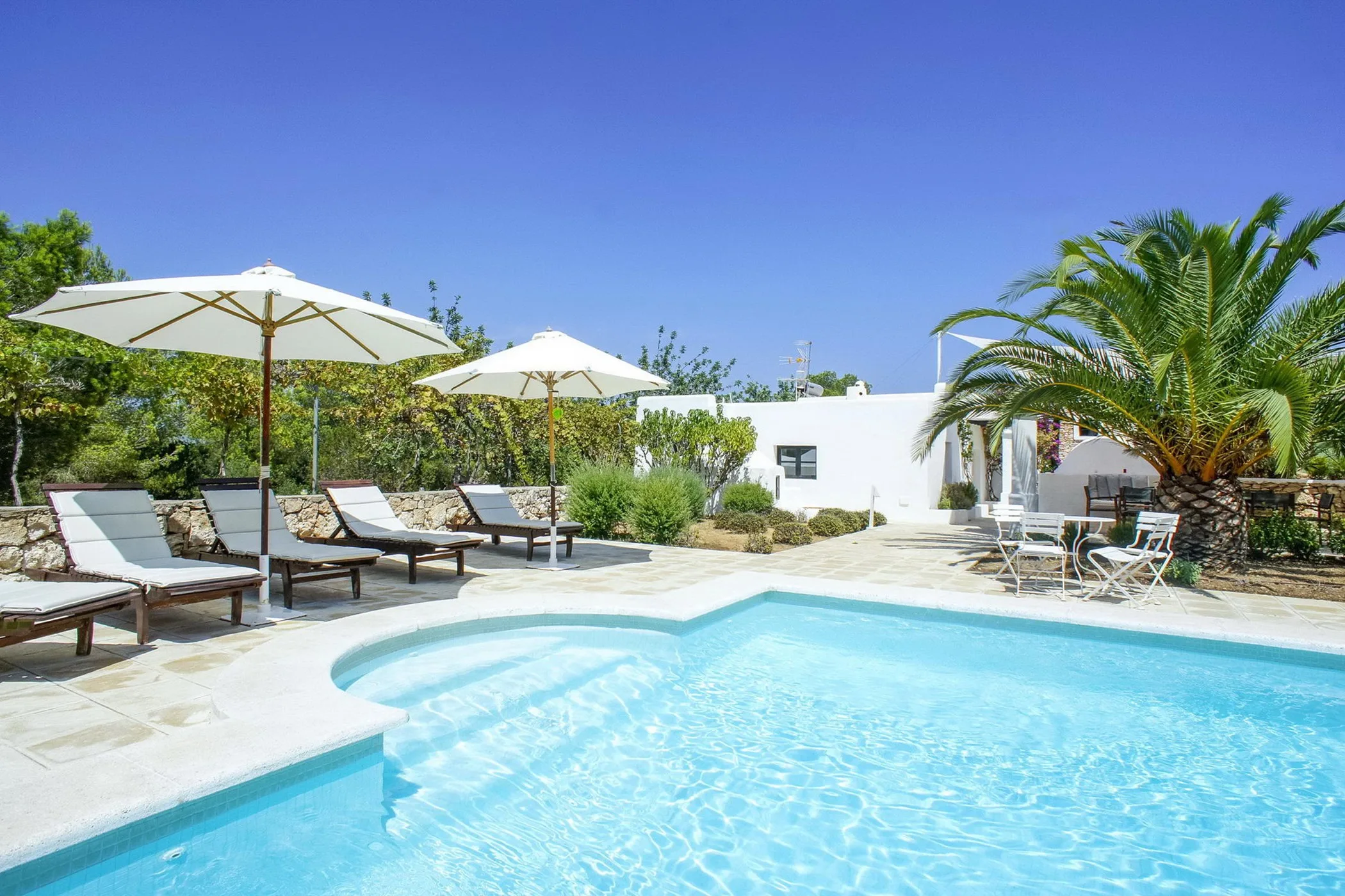 Villa de Golf — roca-llisa