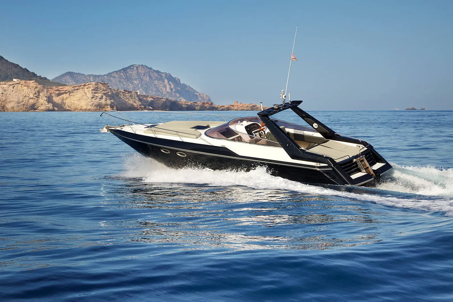 37 SUNSEEKER TOMAHAWK "My Way" — image 6