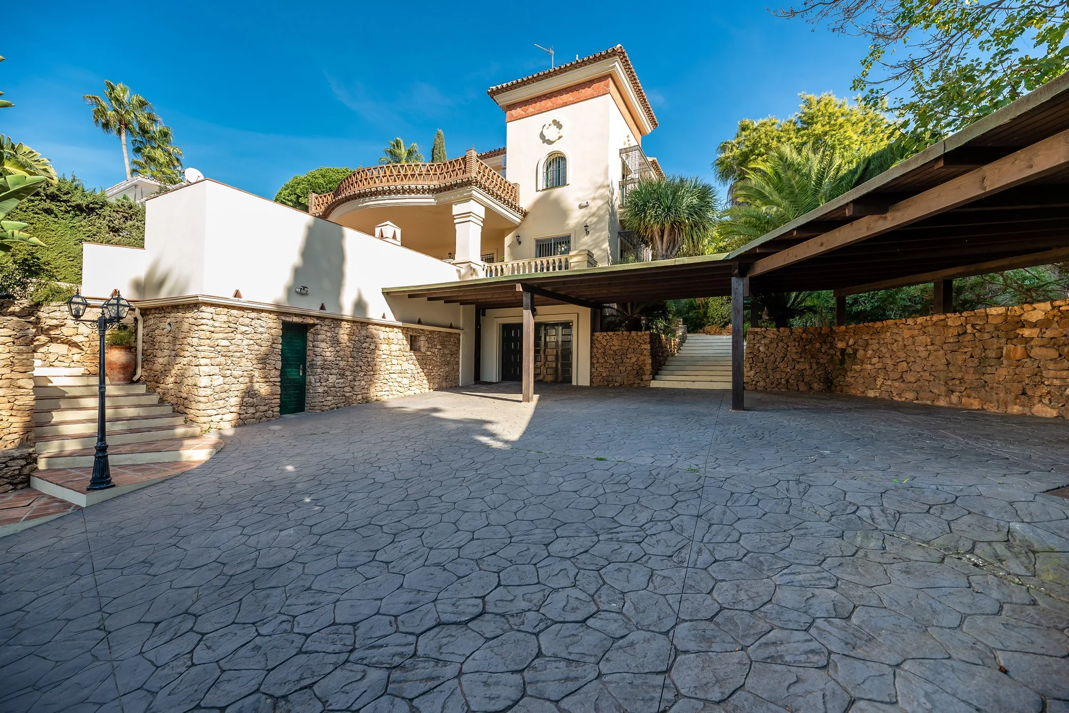Villa Bellrose — image 47