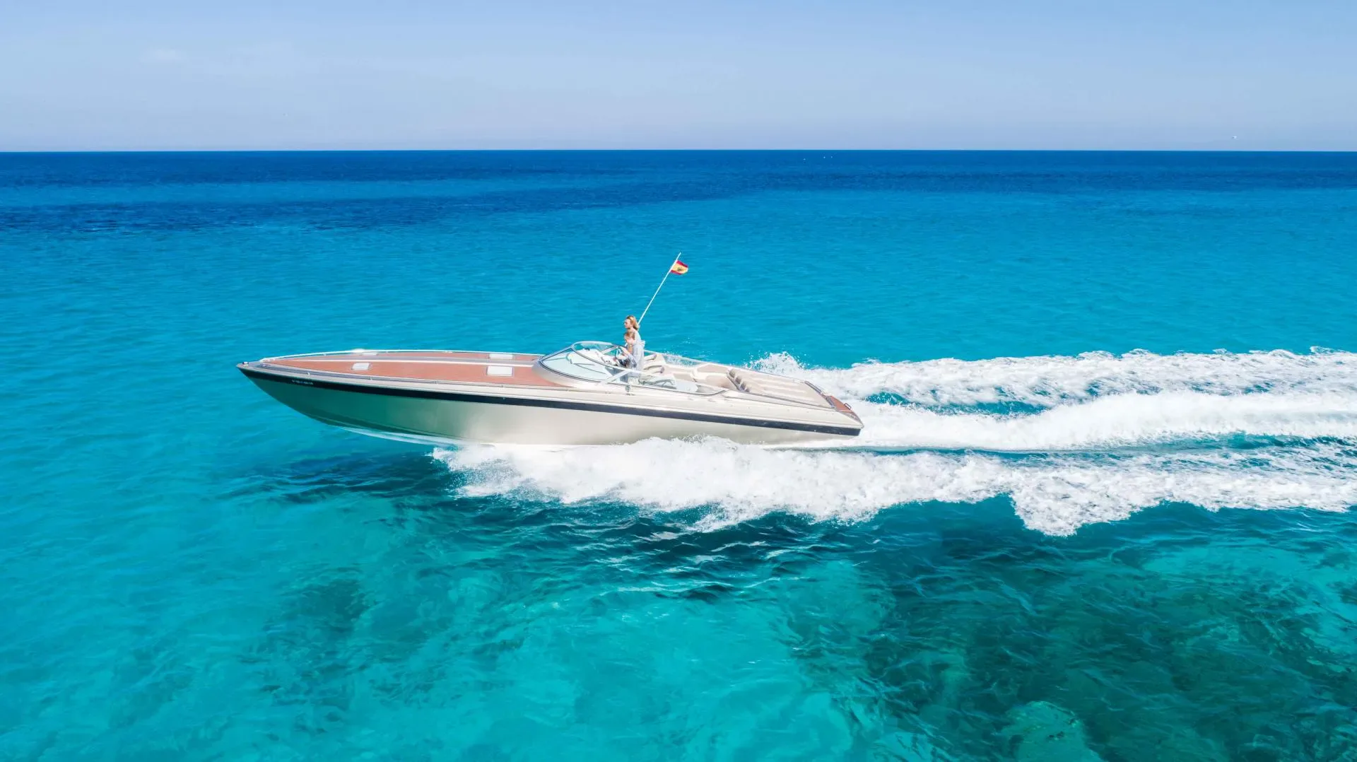 38 FORMULA "Follow Me" — Ibiza