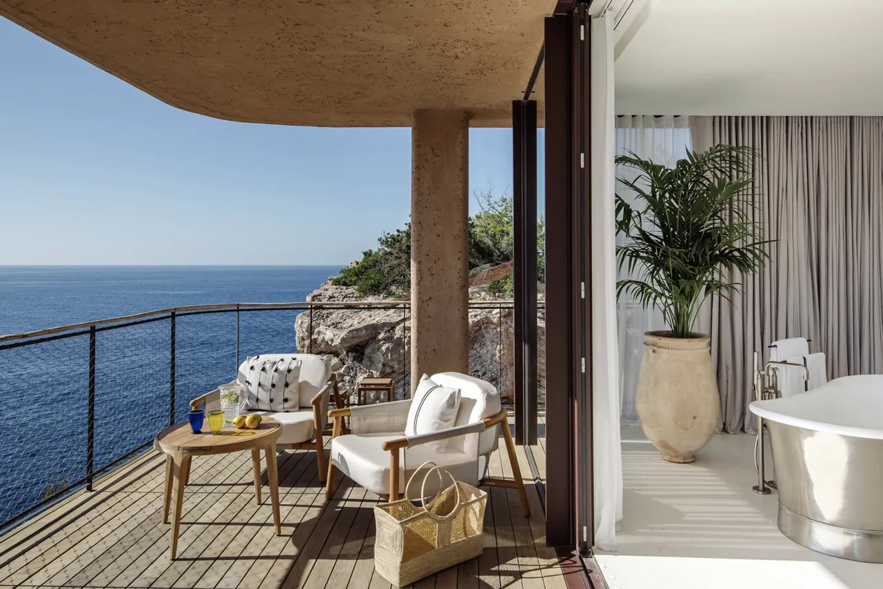 The Cliffhanger Five Mansion — portinatx