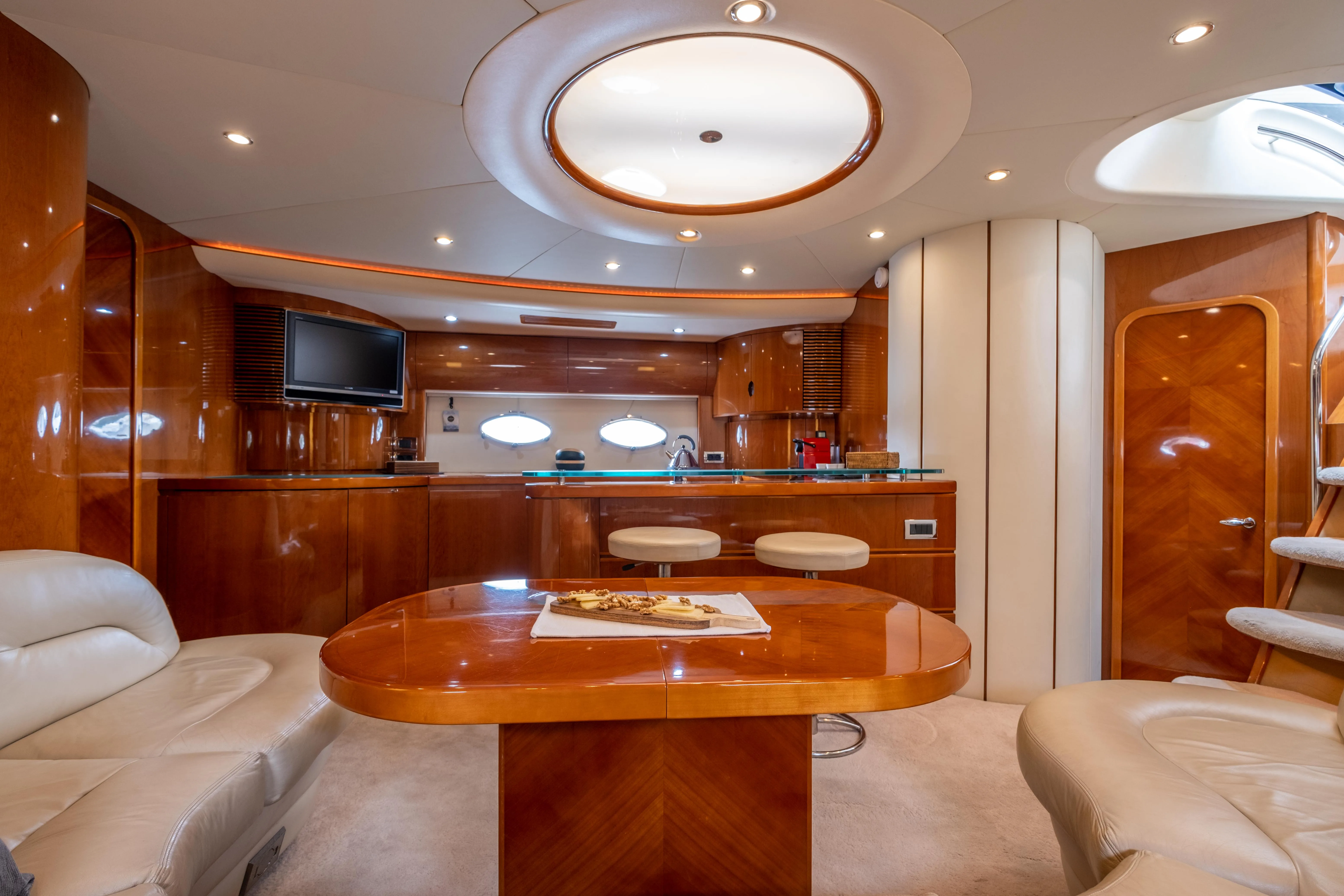V65 Princess "Juliet" — image 7