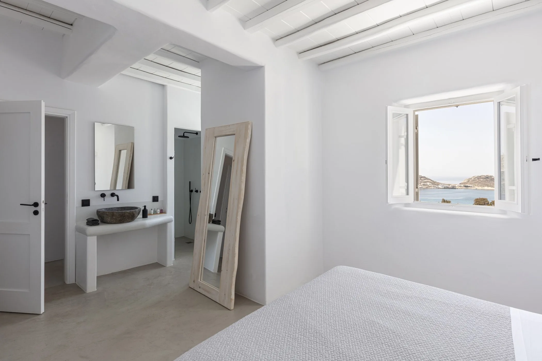 Villa Red 2 — image 42