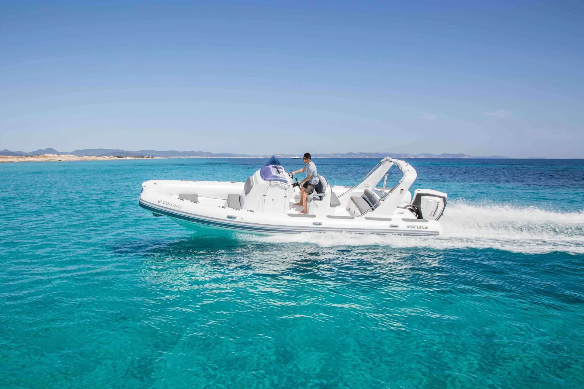 26 BRIG 780 "Catch me if you can" — Ibiza