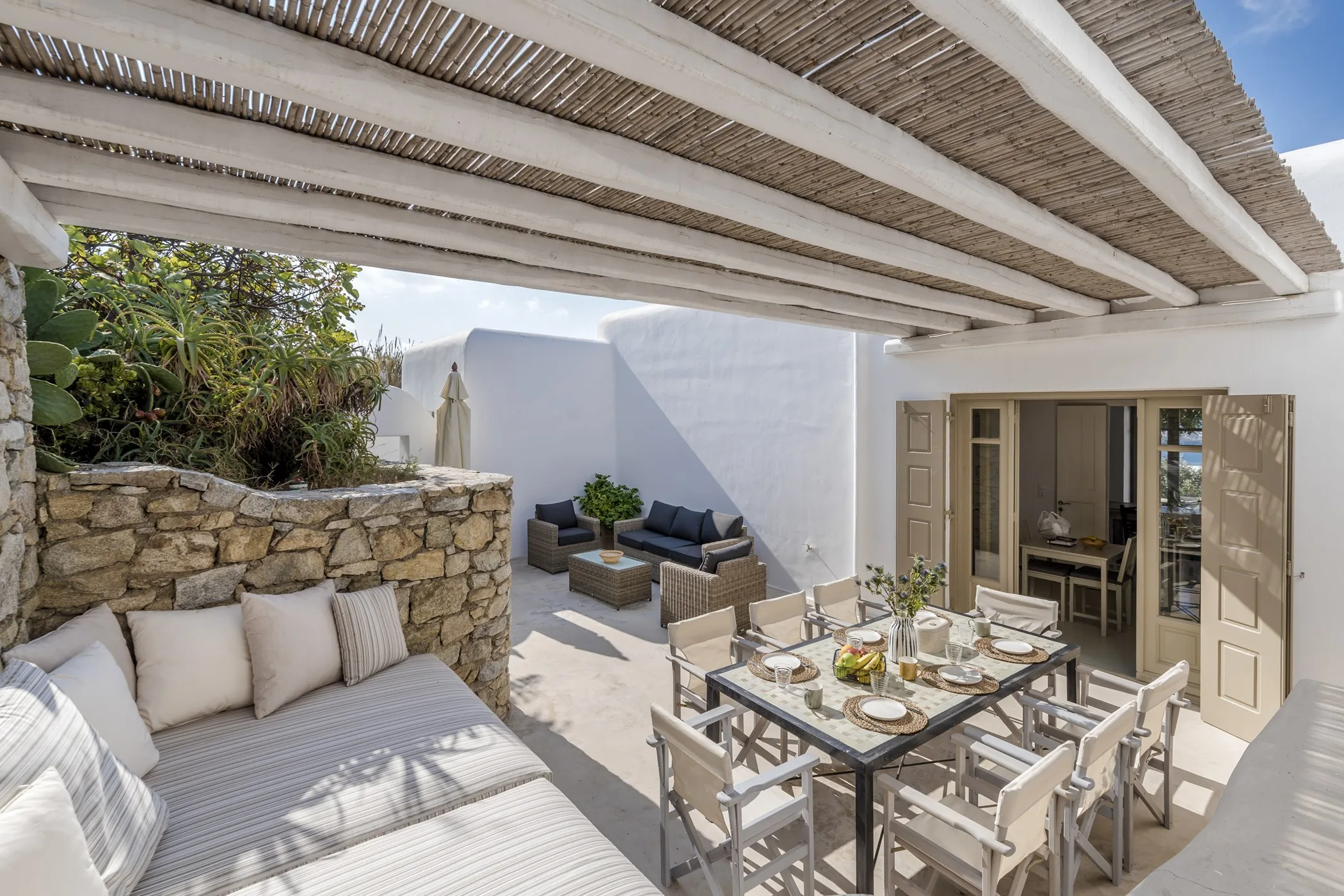 Villa Downtown — image 32