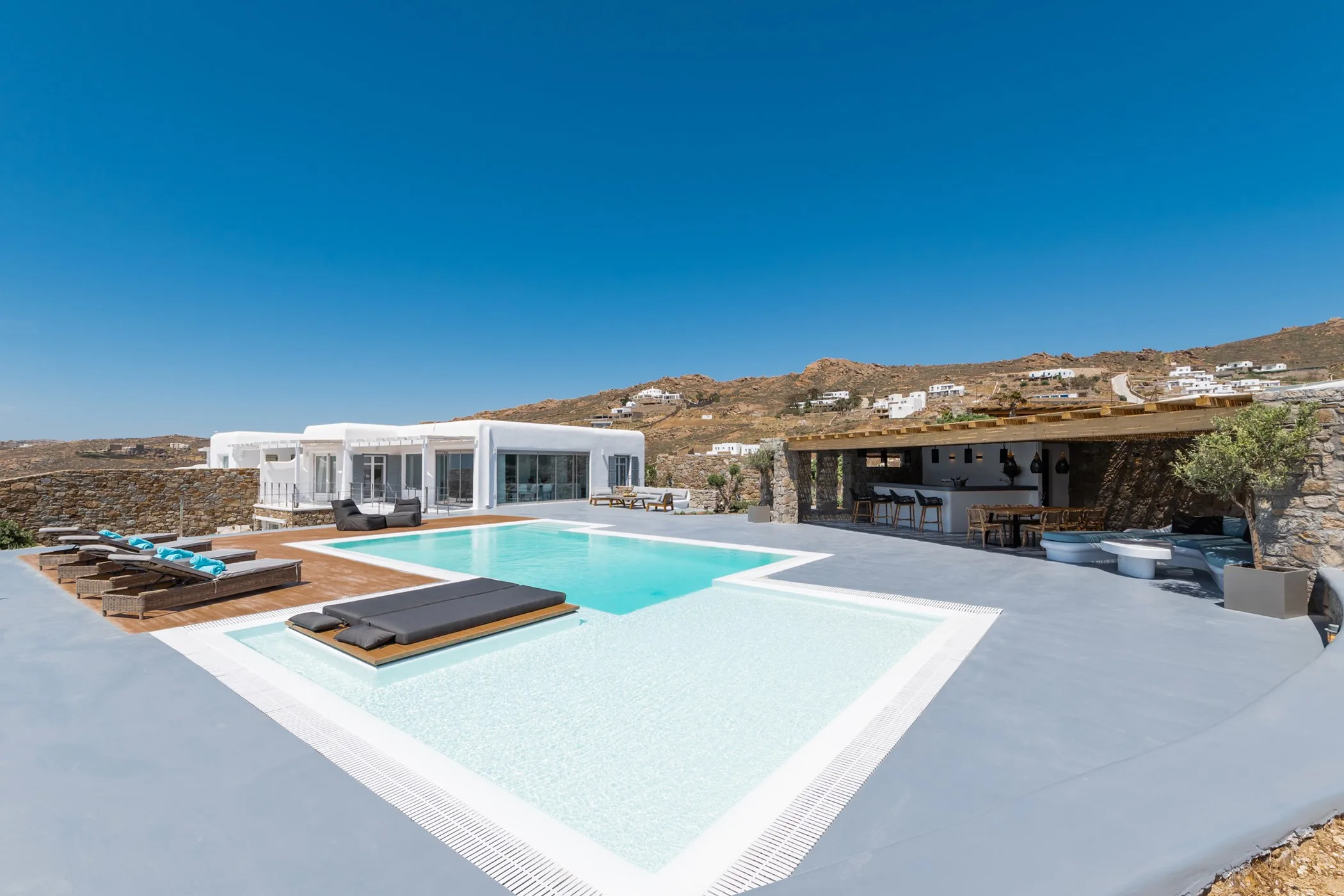 Salty Villa — image 34