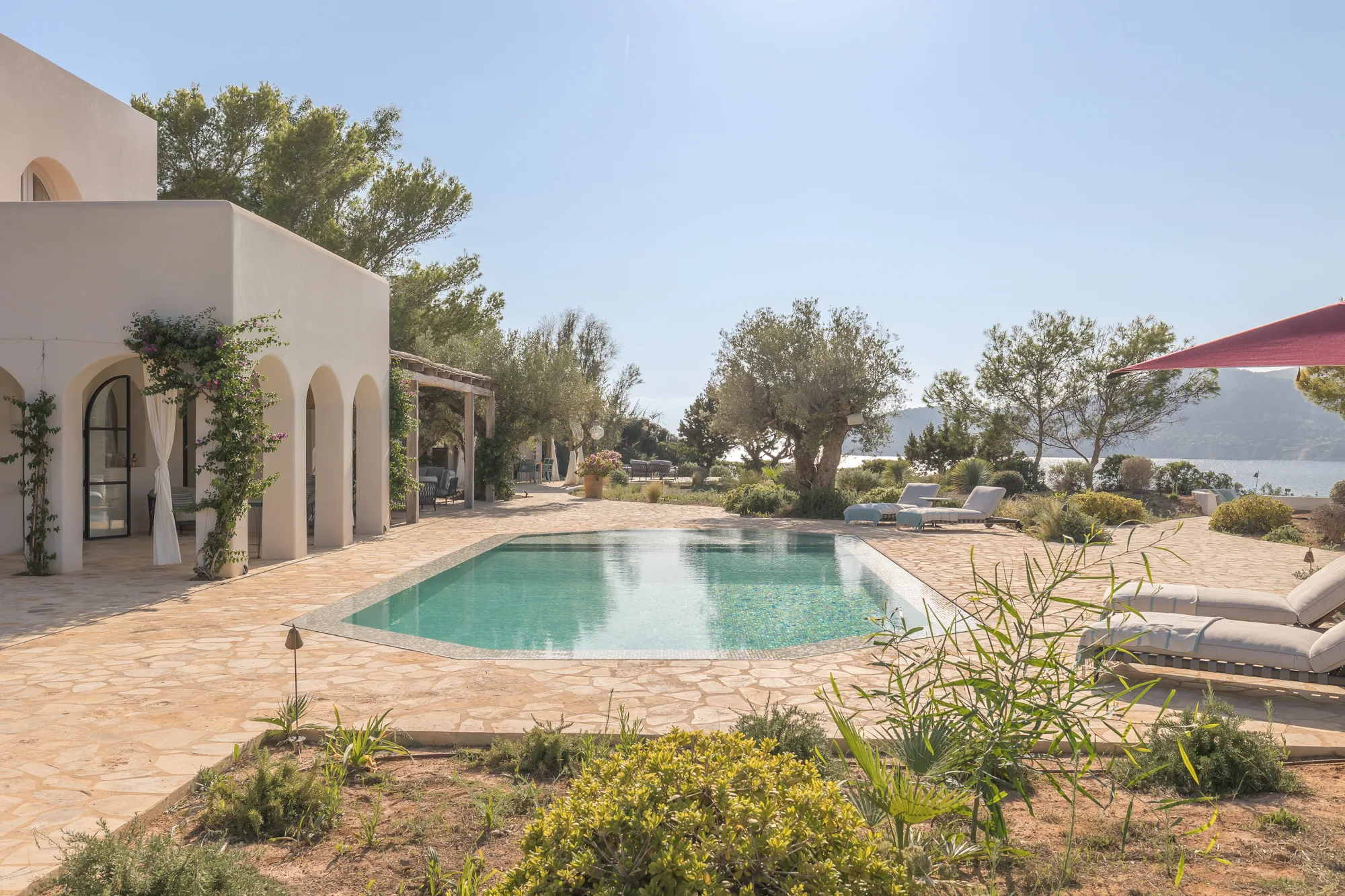 Villa Sea Bliss — luxury villa in Porroig — photo 3