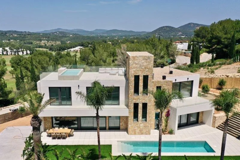 Villa Medina — luxury villa in Roca Llisa — photo 2